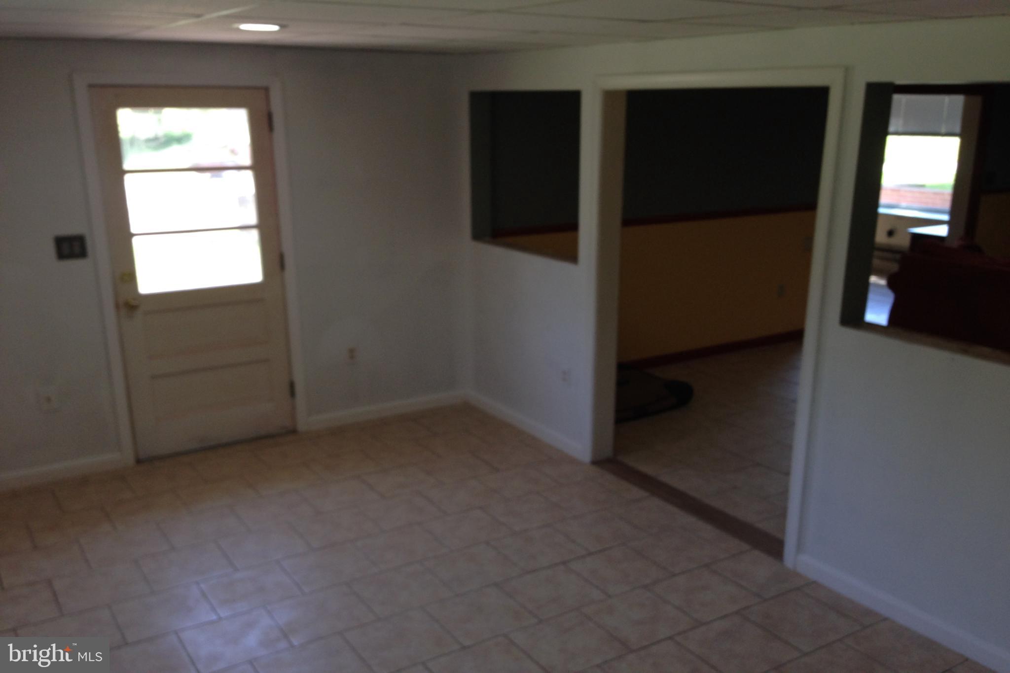 HAGERSTOWN - Residential