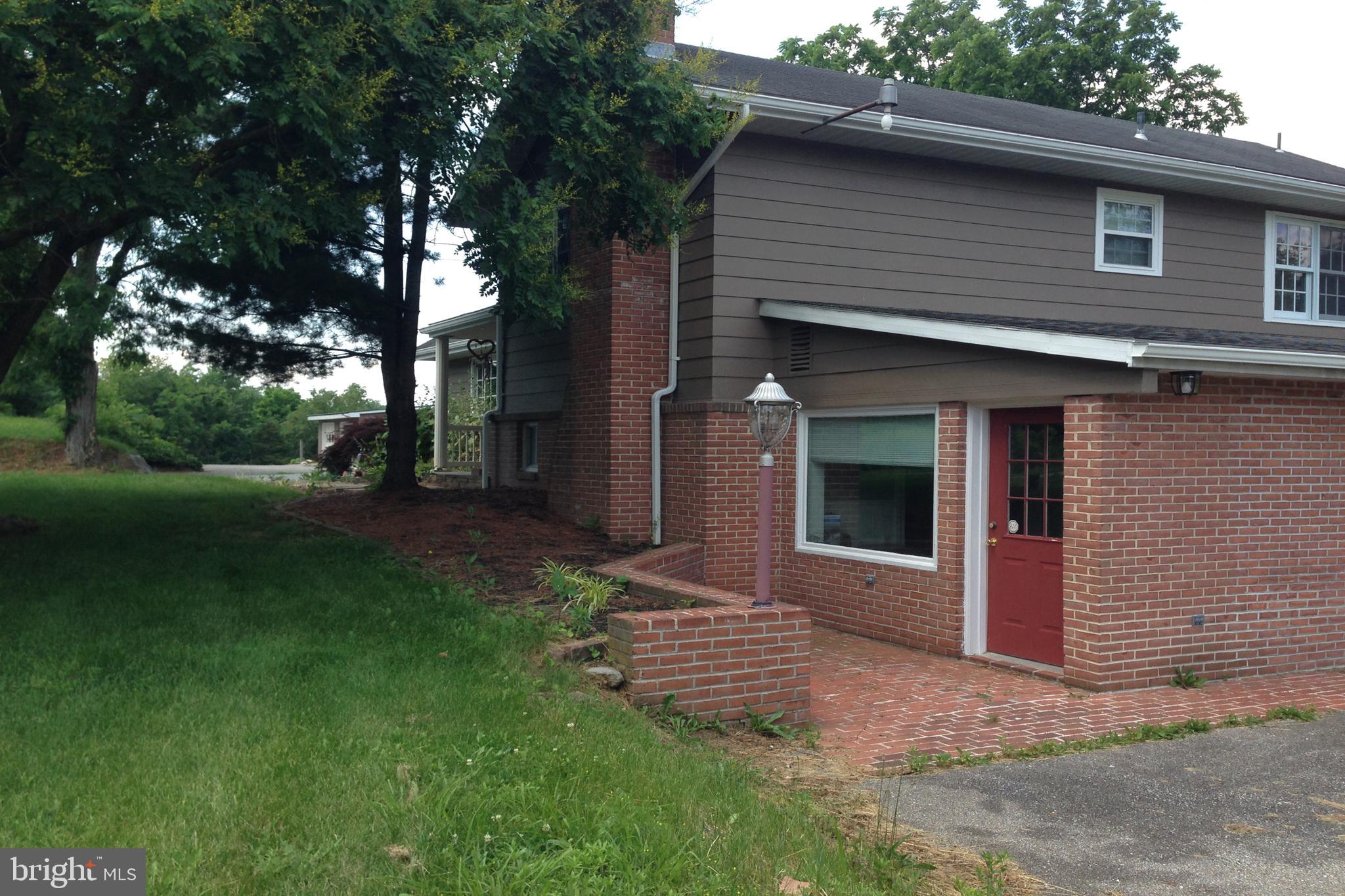 HAGERSTOWN - Residential