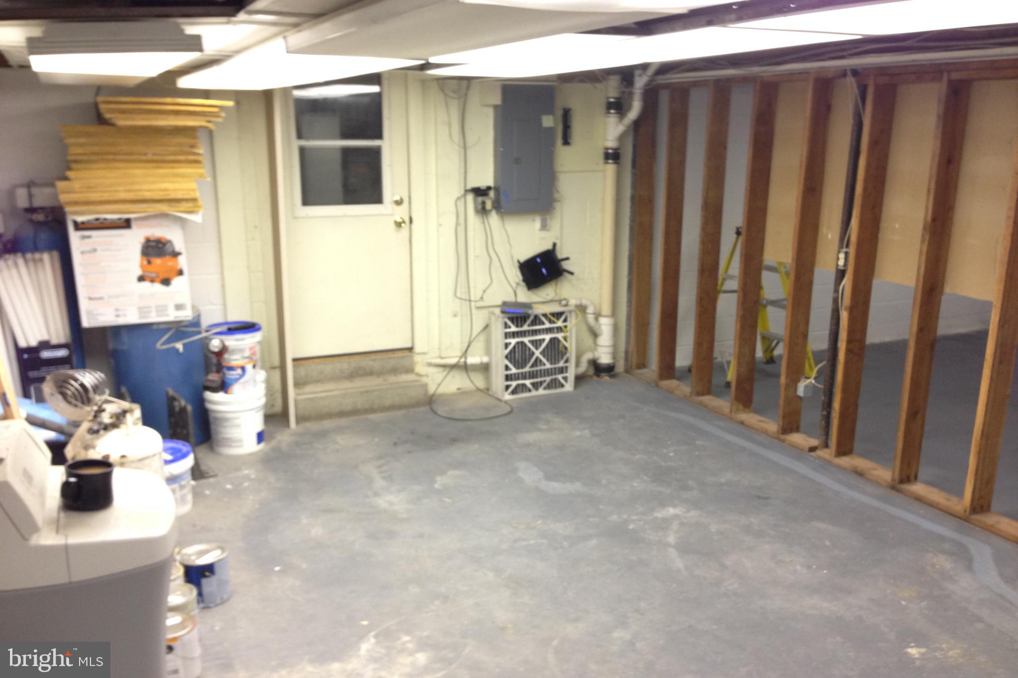 HAGERSTOWN - Residential