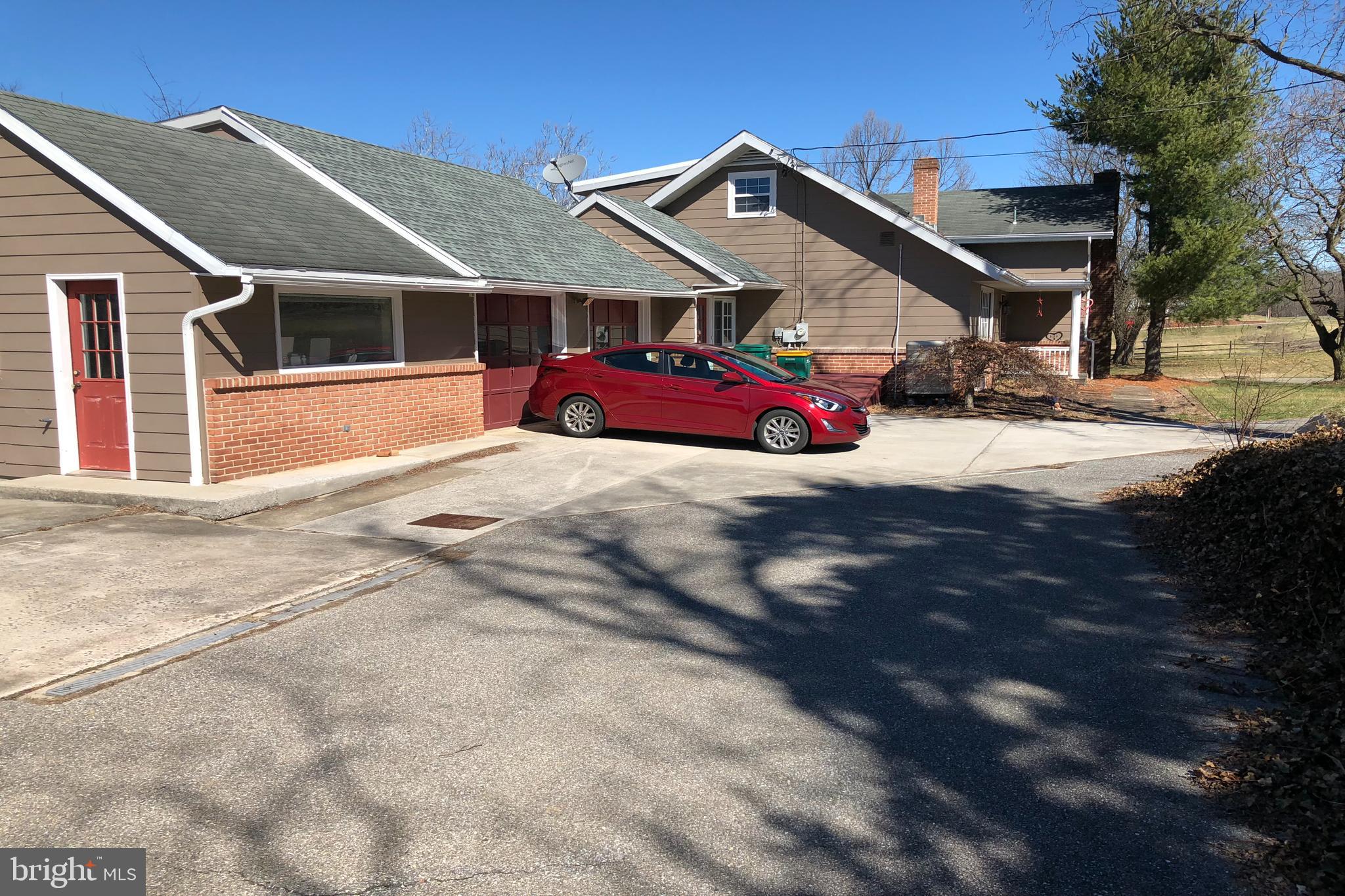 HAGERSTOWN - Residential