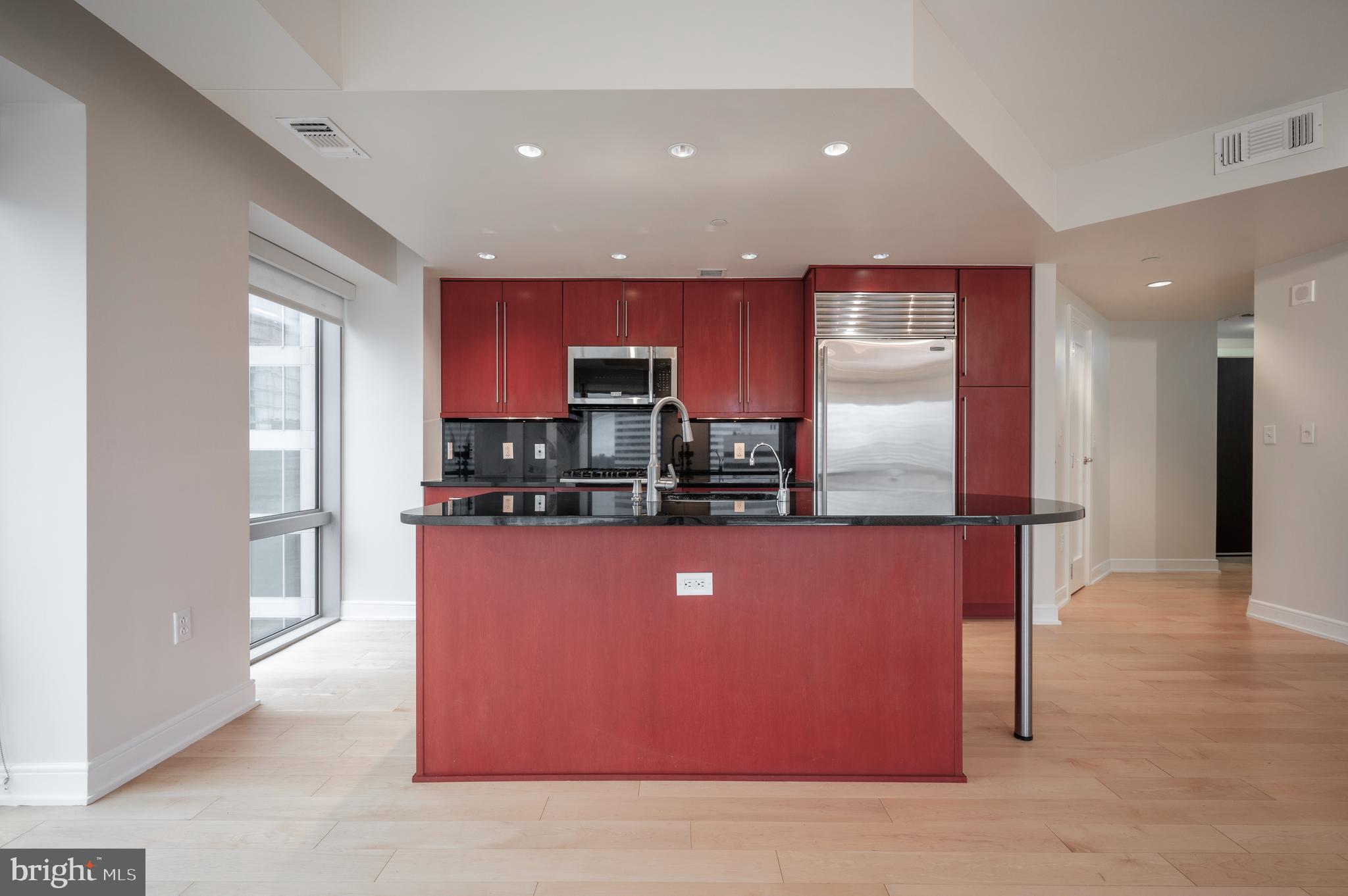 ROSSLYN - Residential Lease