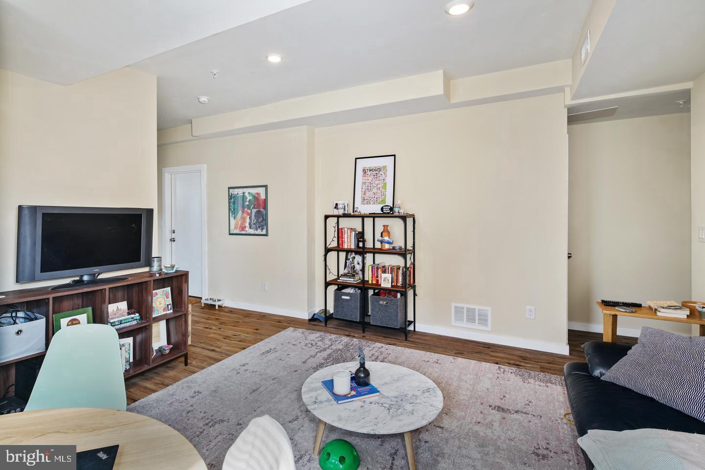 NEWBOLD - Residential Lease