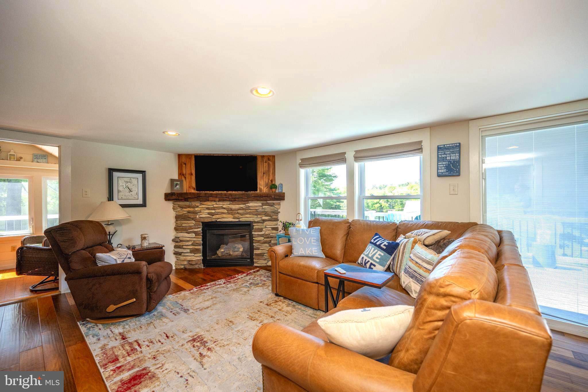 PENN POINT - Residential