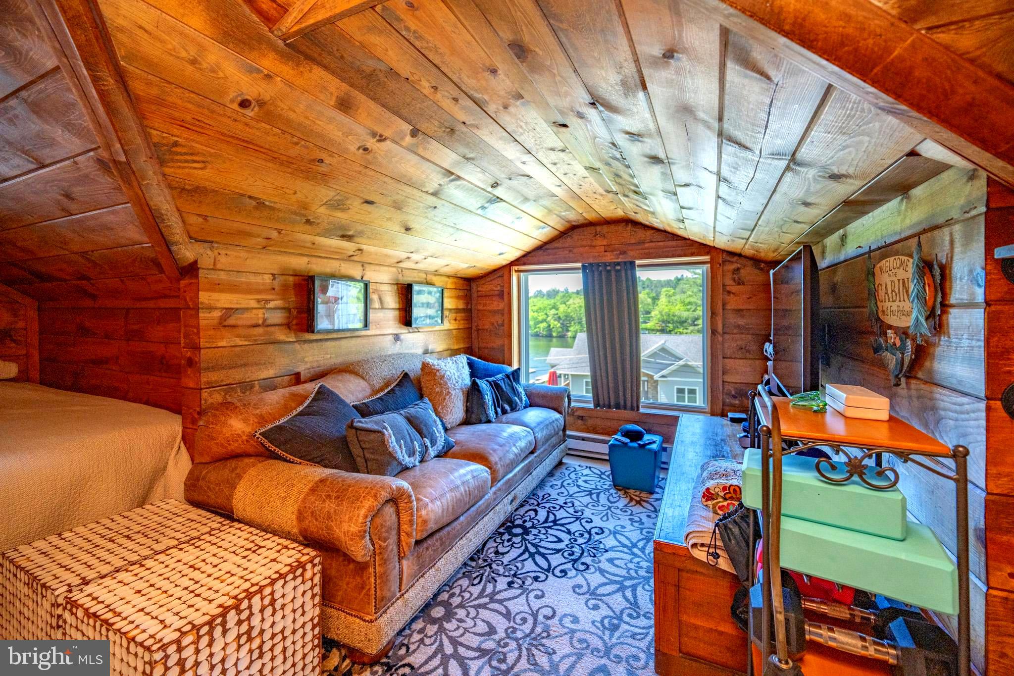 PENN POINT - Residential