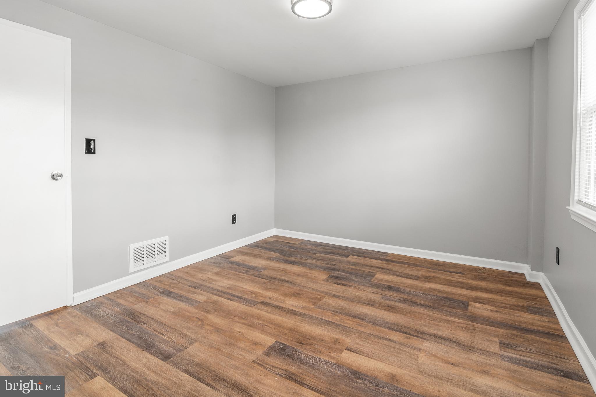 EASTWOOD HEIGHTS - Residential Lease