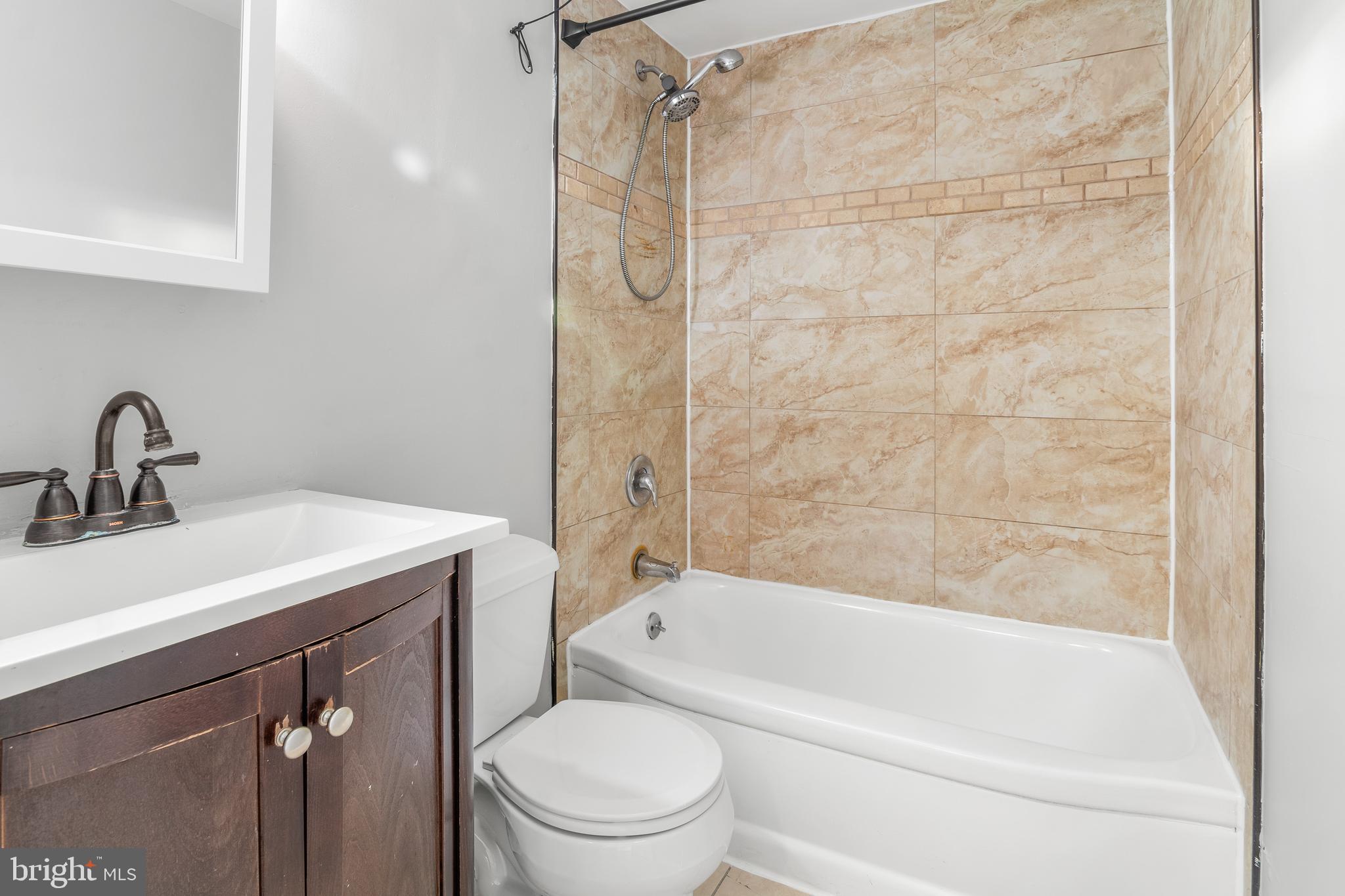 EASTWOOD HEIGHTS - Residential Lease