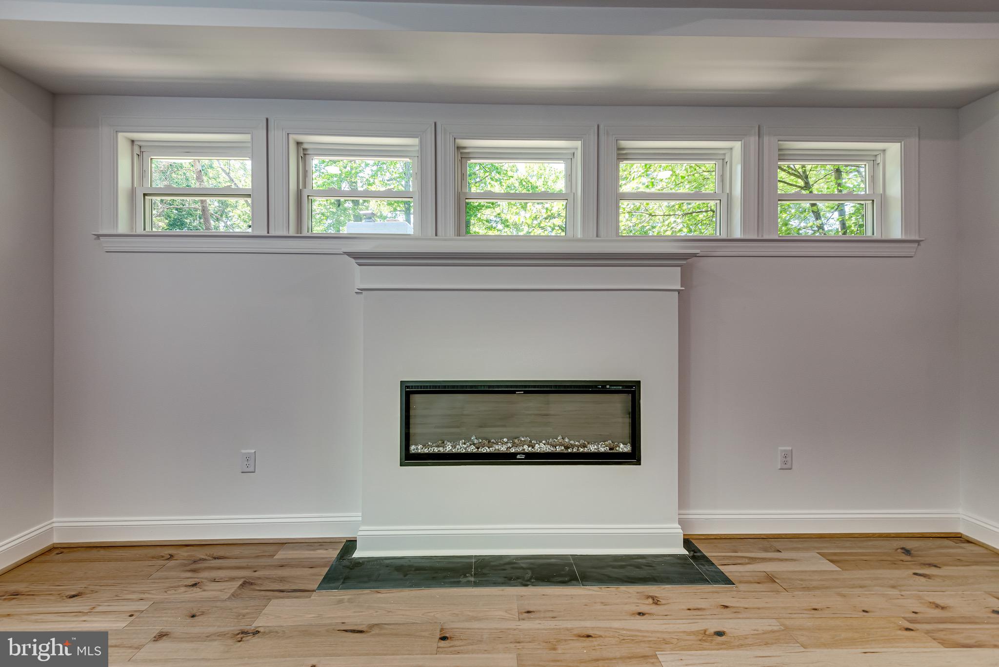 OYSTER HARBOR - Residential