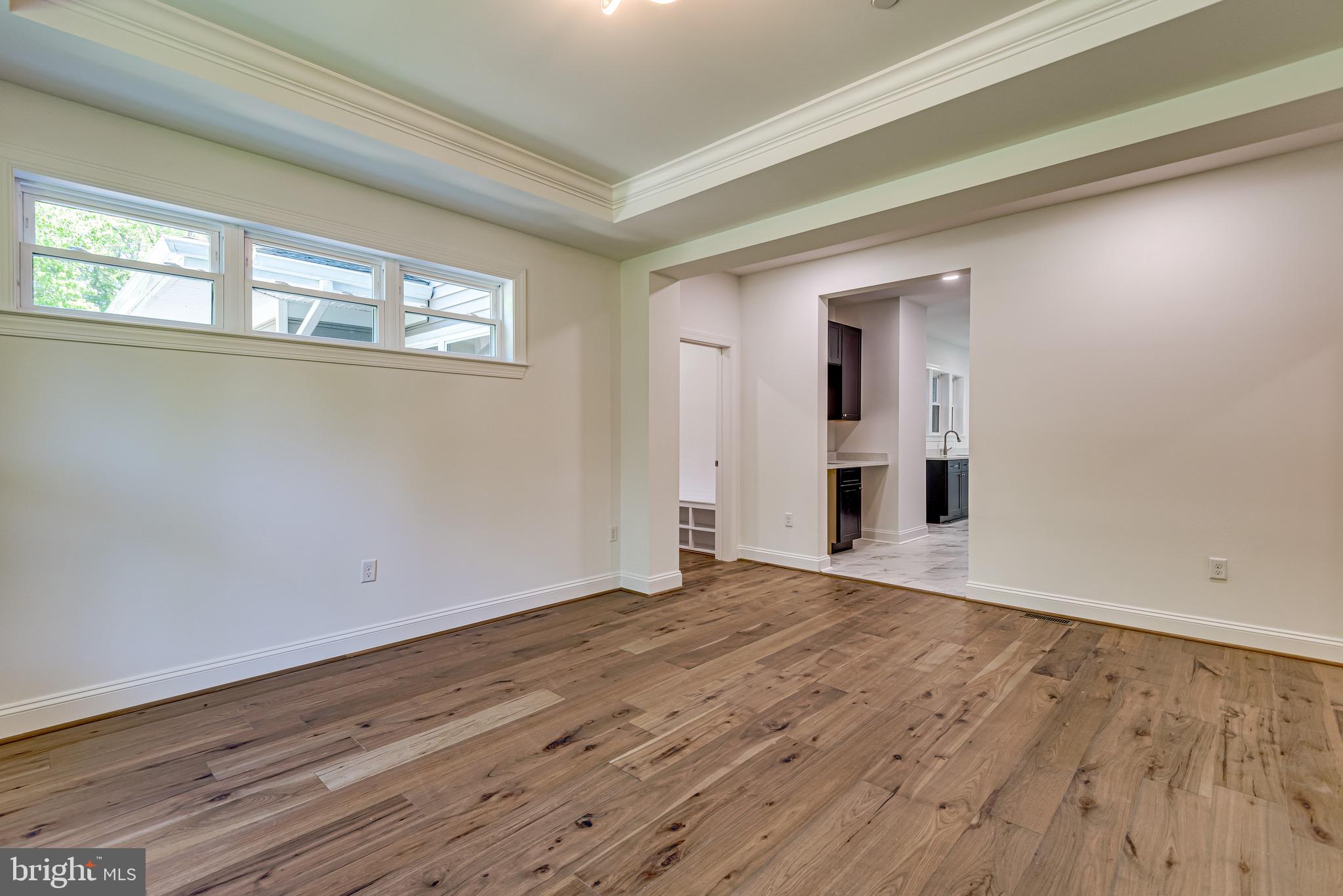 OYSTER HARBOR - Residential