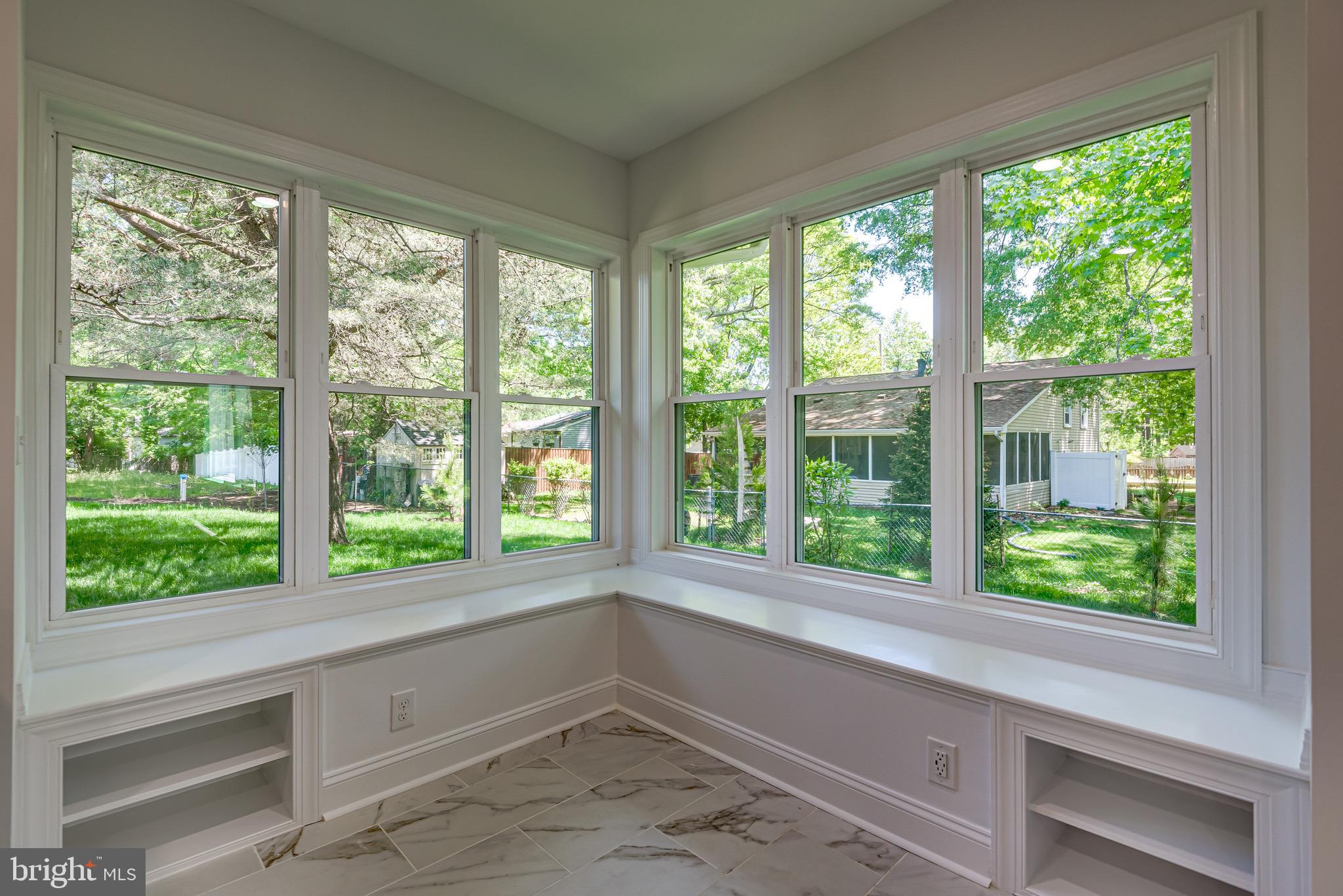 OYSTER HARBOR - Residential