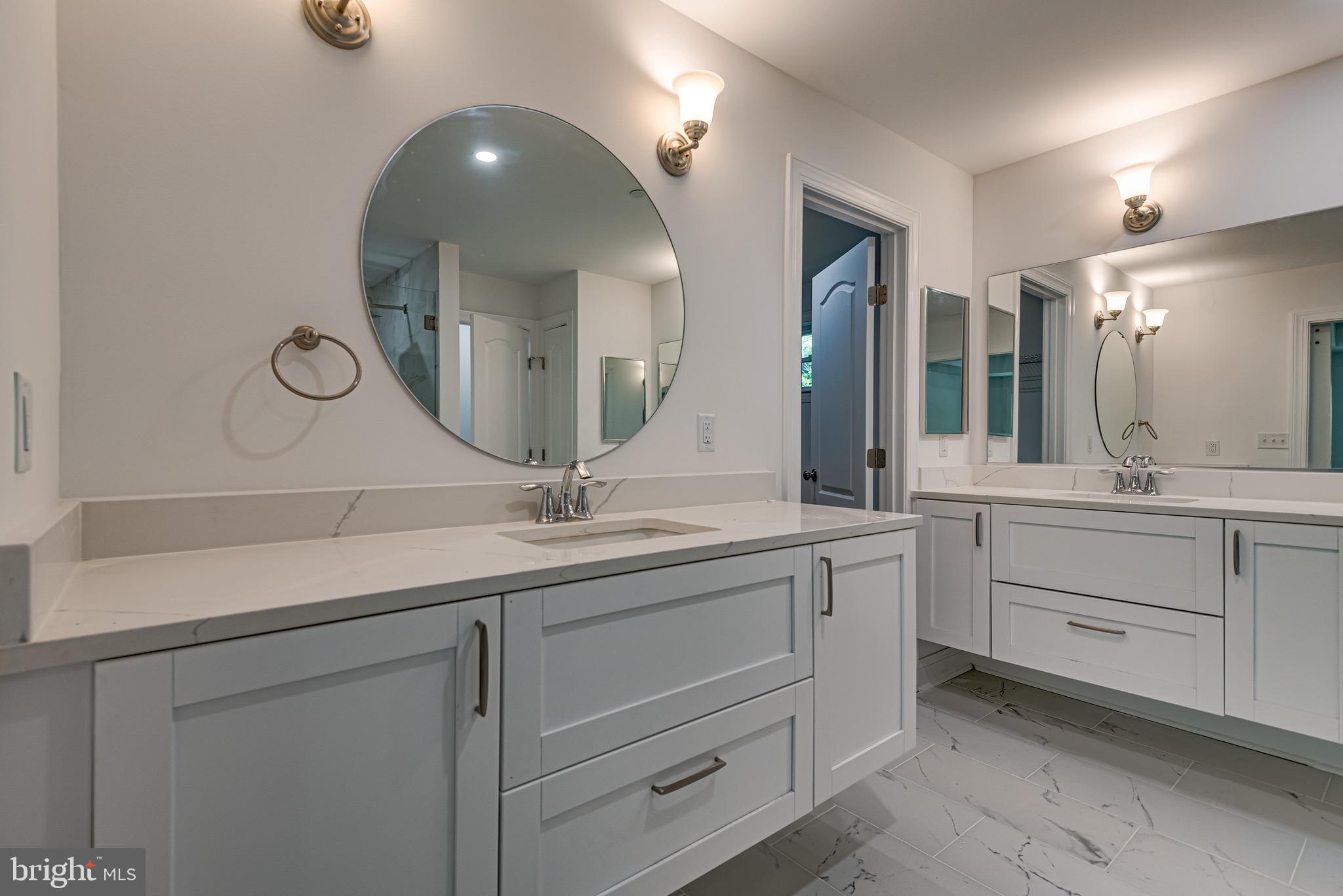 OYSTER HARBOR - Residential