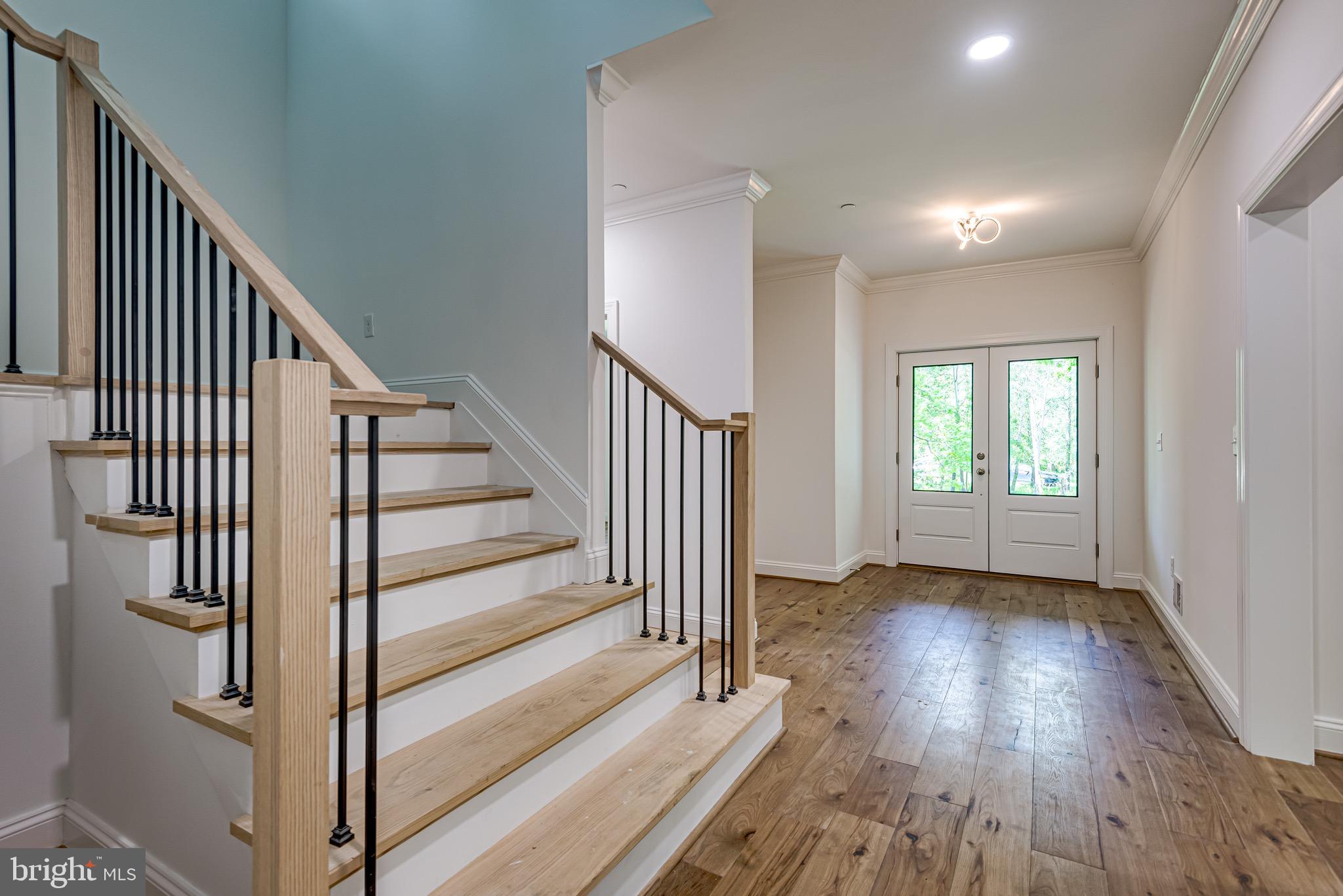 OYSTER HARBOR - Residential