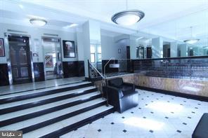 2515 K STREET NW 407