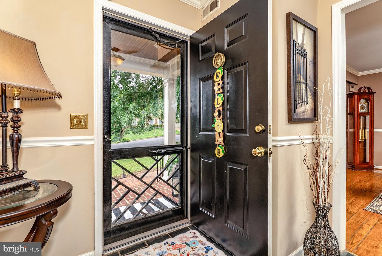 532 MOUNTAIN VIEW DRIVE