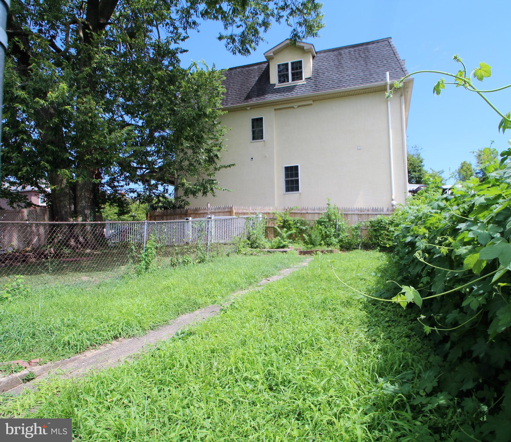 CONSHOHOCKEN - Residential