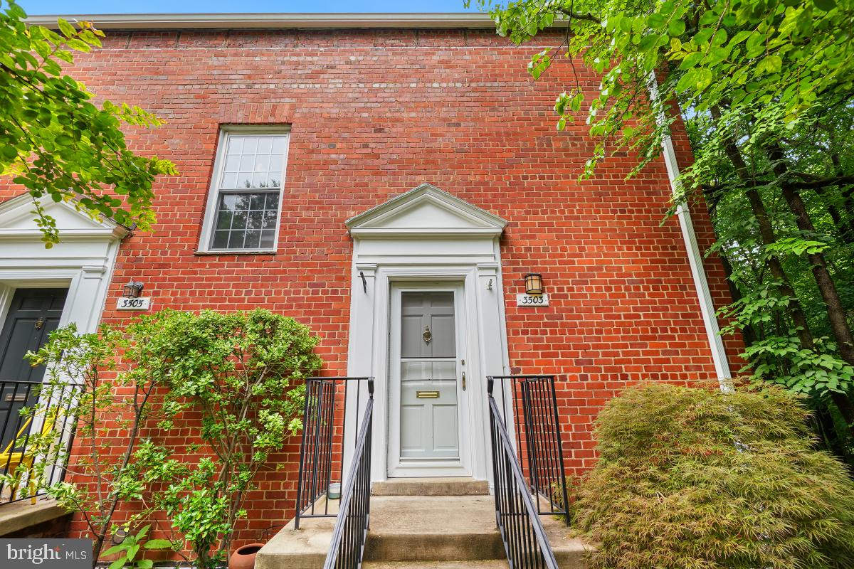 3503 MARTHA CUSTIS DRIVE