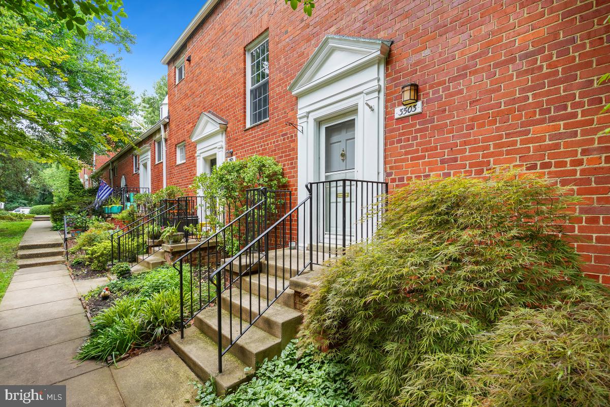 3503 MARTHA CUSTIS DRIVE