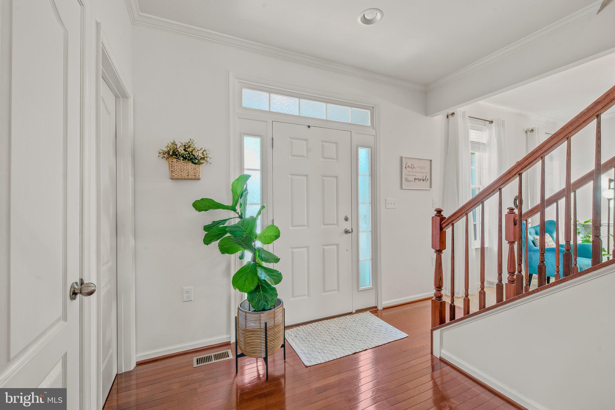 425 LAWRENCE ROAD