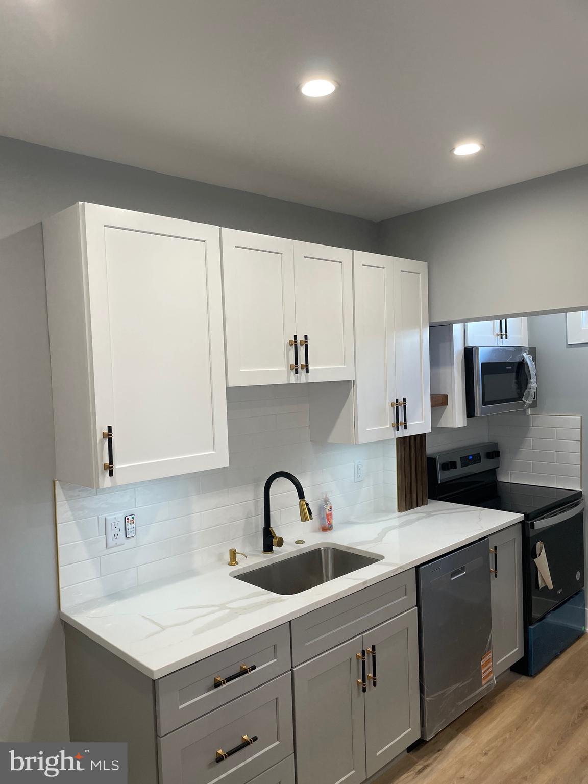 TACONY - Residential