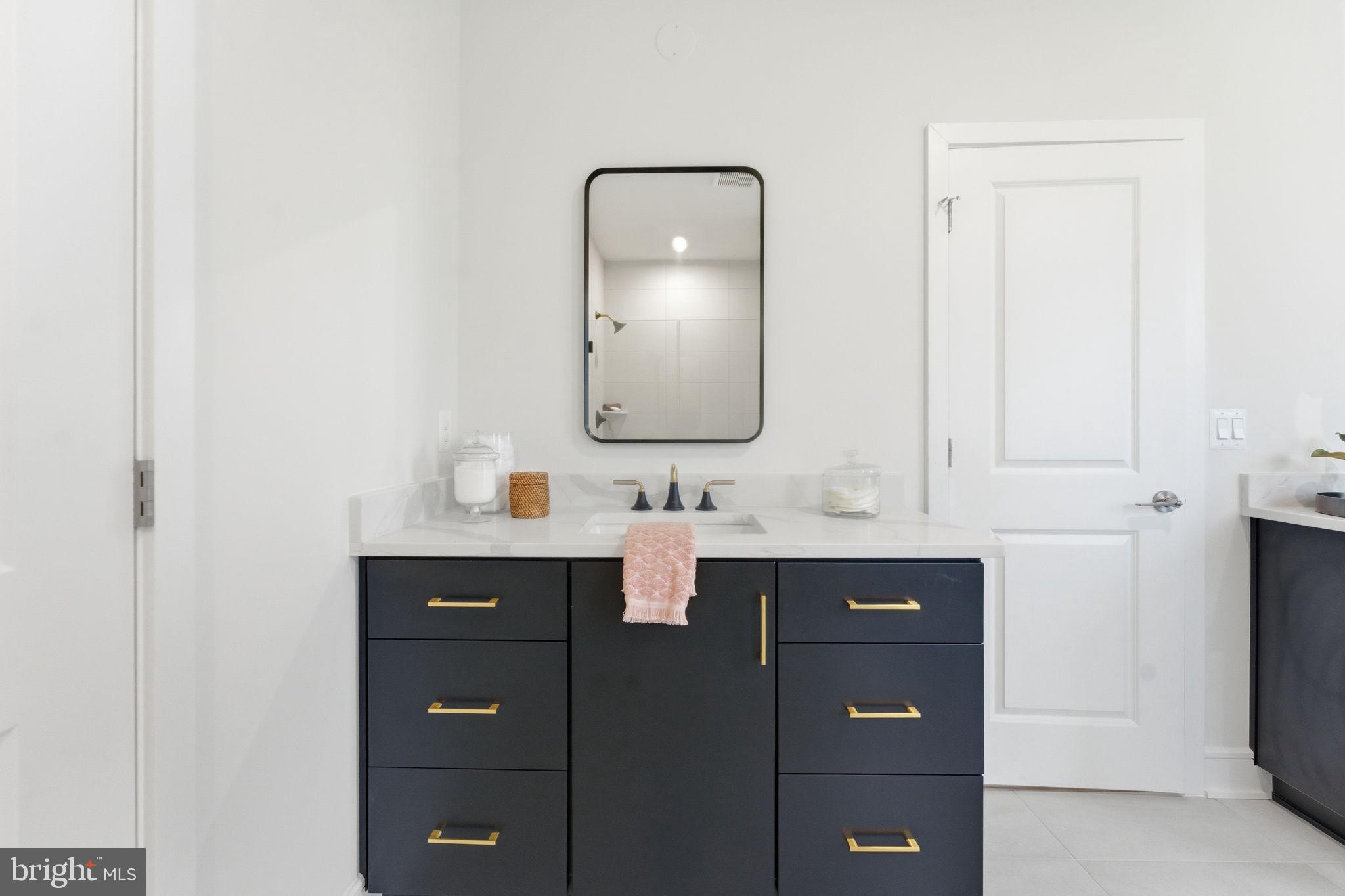 GLENMORE FARM - Residential