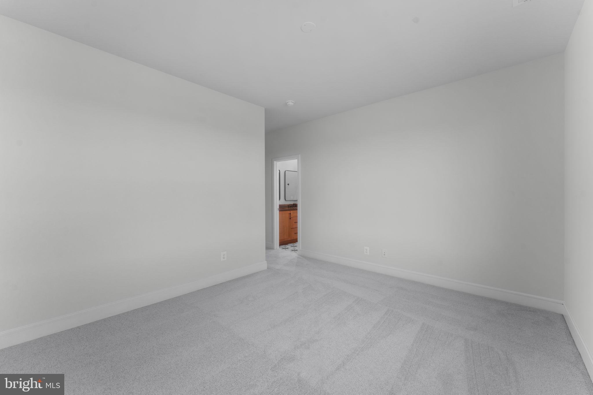 GLENMORE FARM - Residential