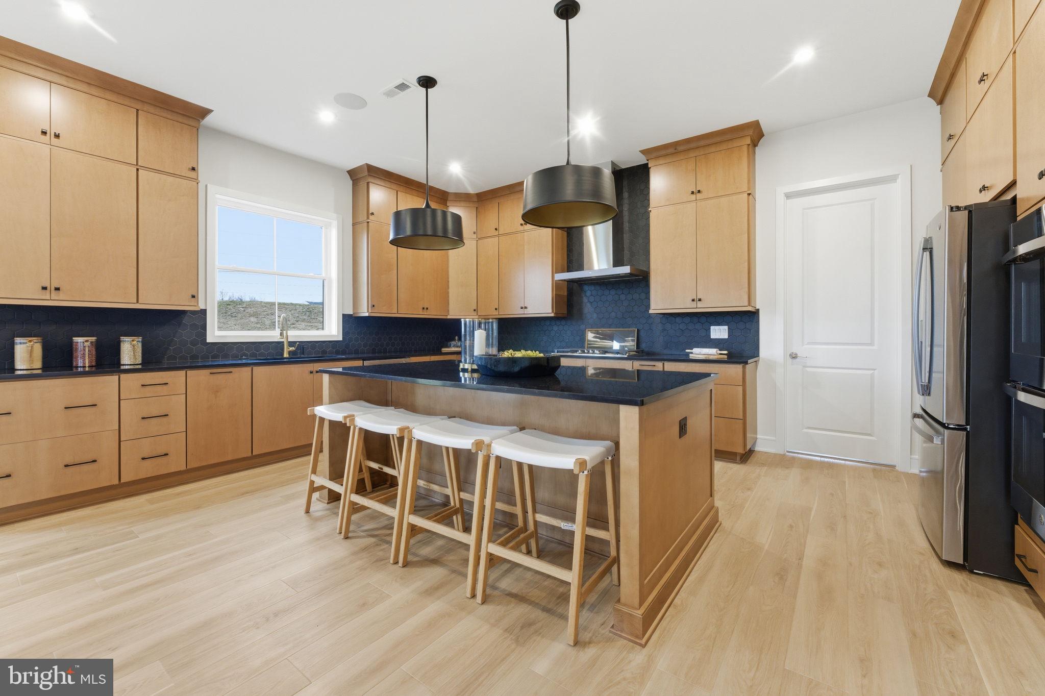 GLENMORE FARM - Residential