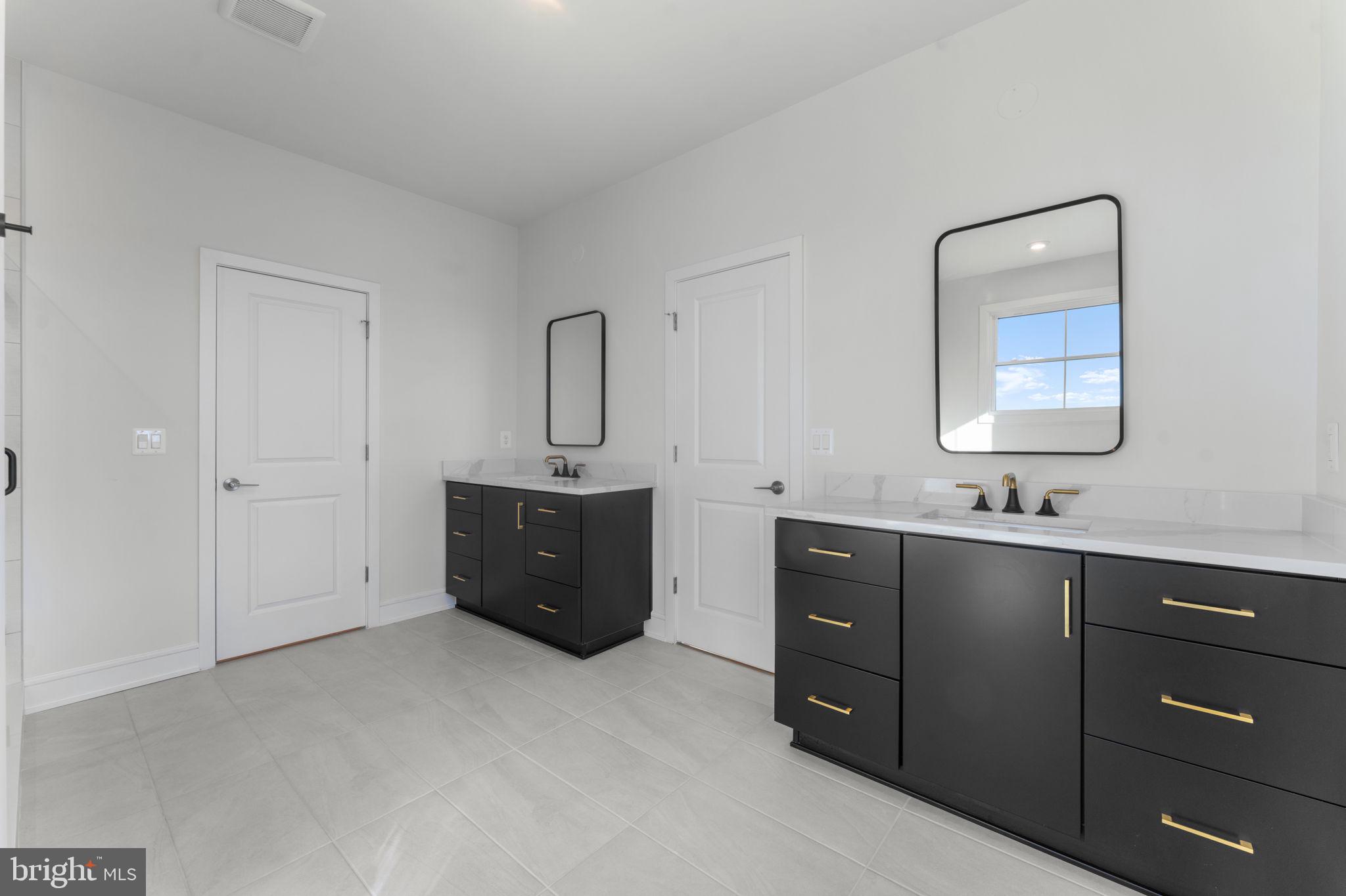 GLENMORE FARM - Residential