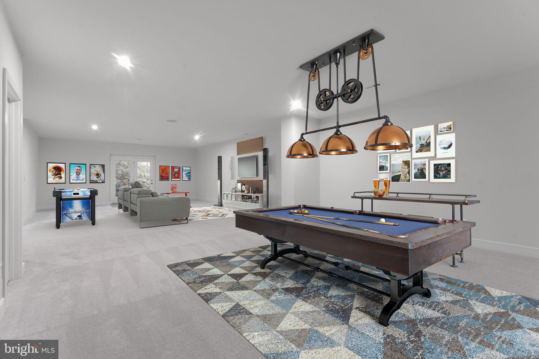 GLENMORE FARM - Residential