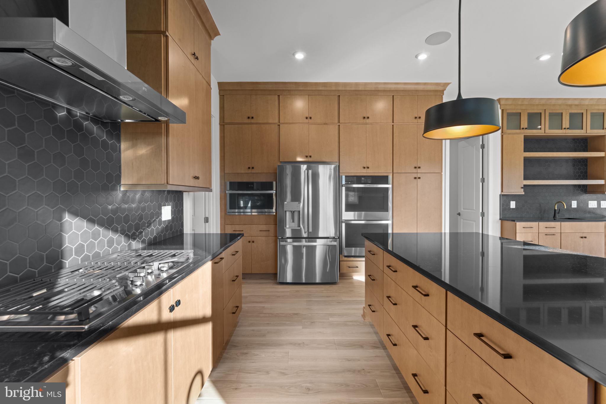 GLENMORE FARM - Residential