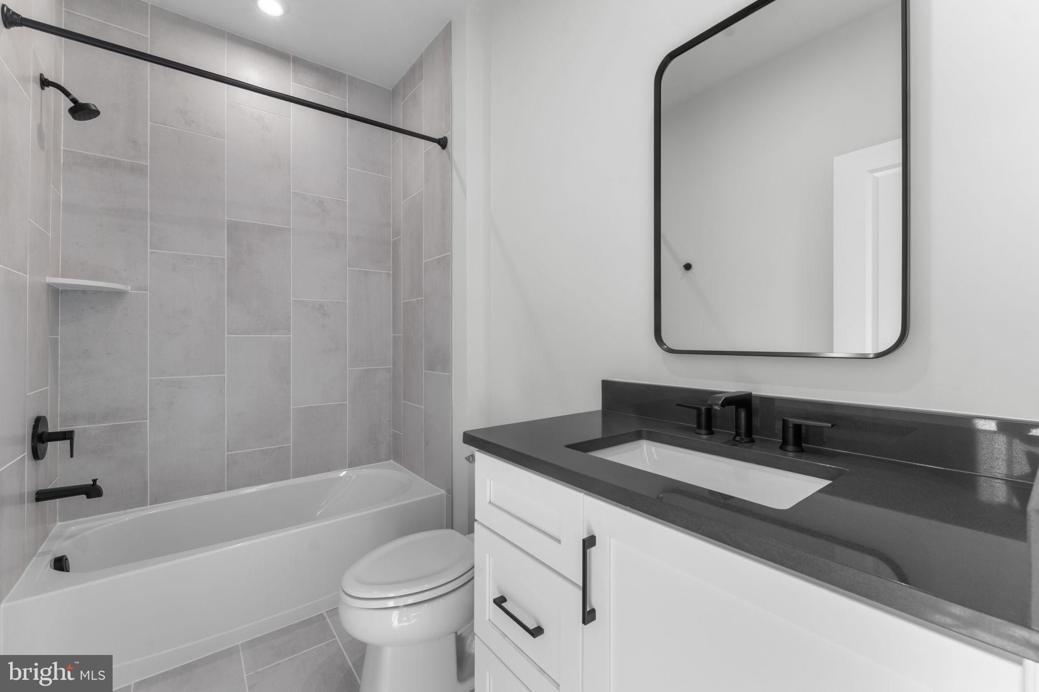 GLENMORE FARM - Residential