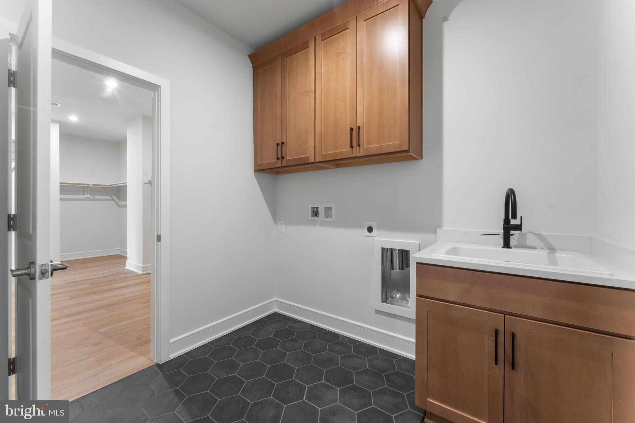 GLENMORE FARM - Residential