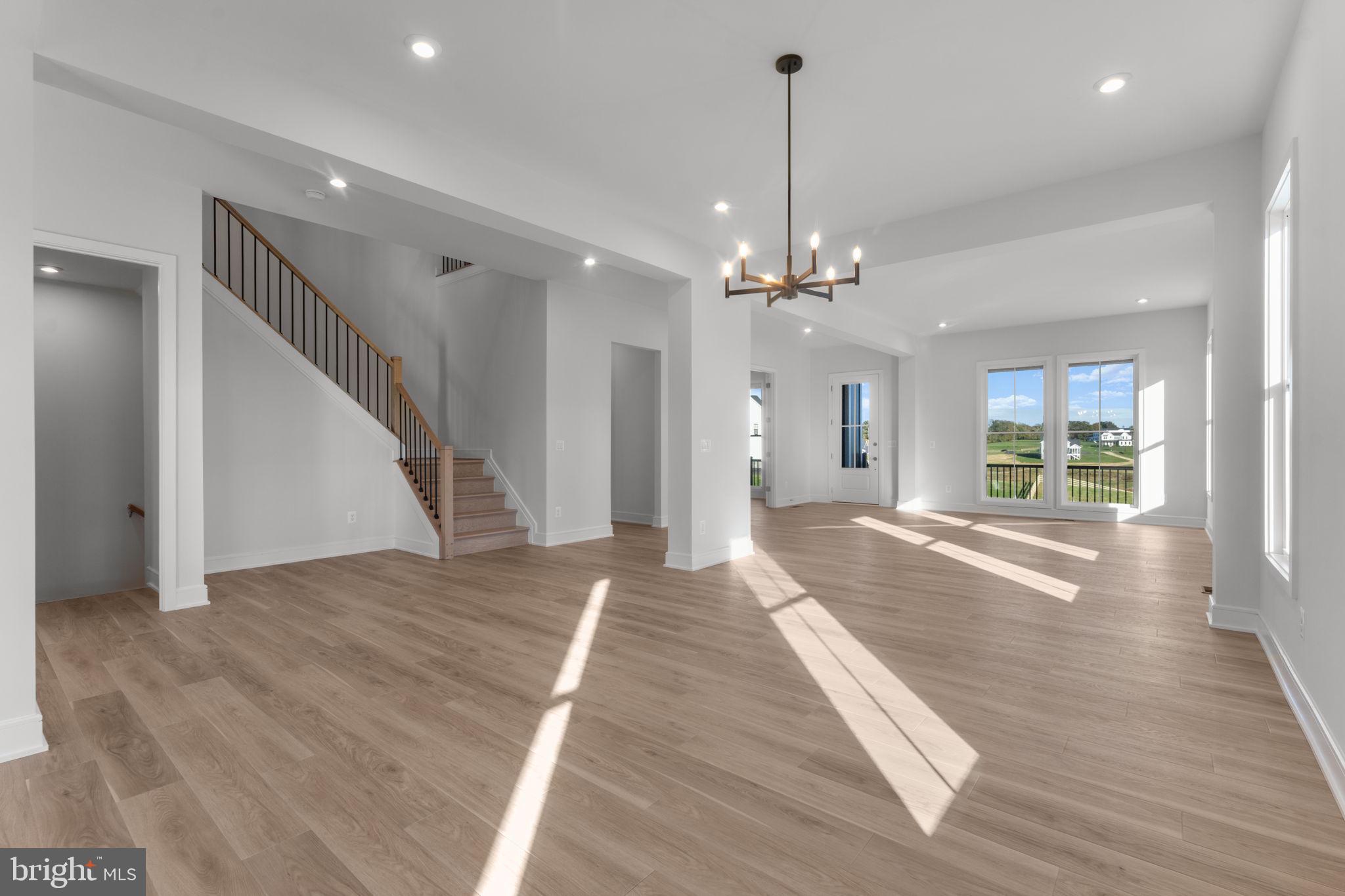 GLENMORE FARM - Residential