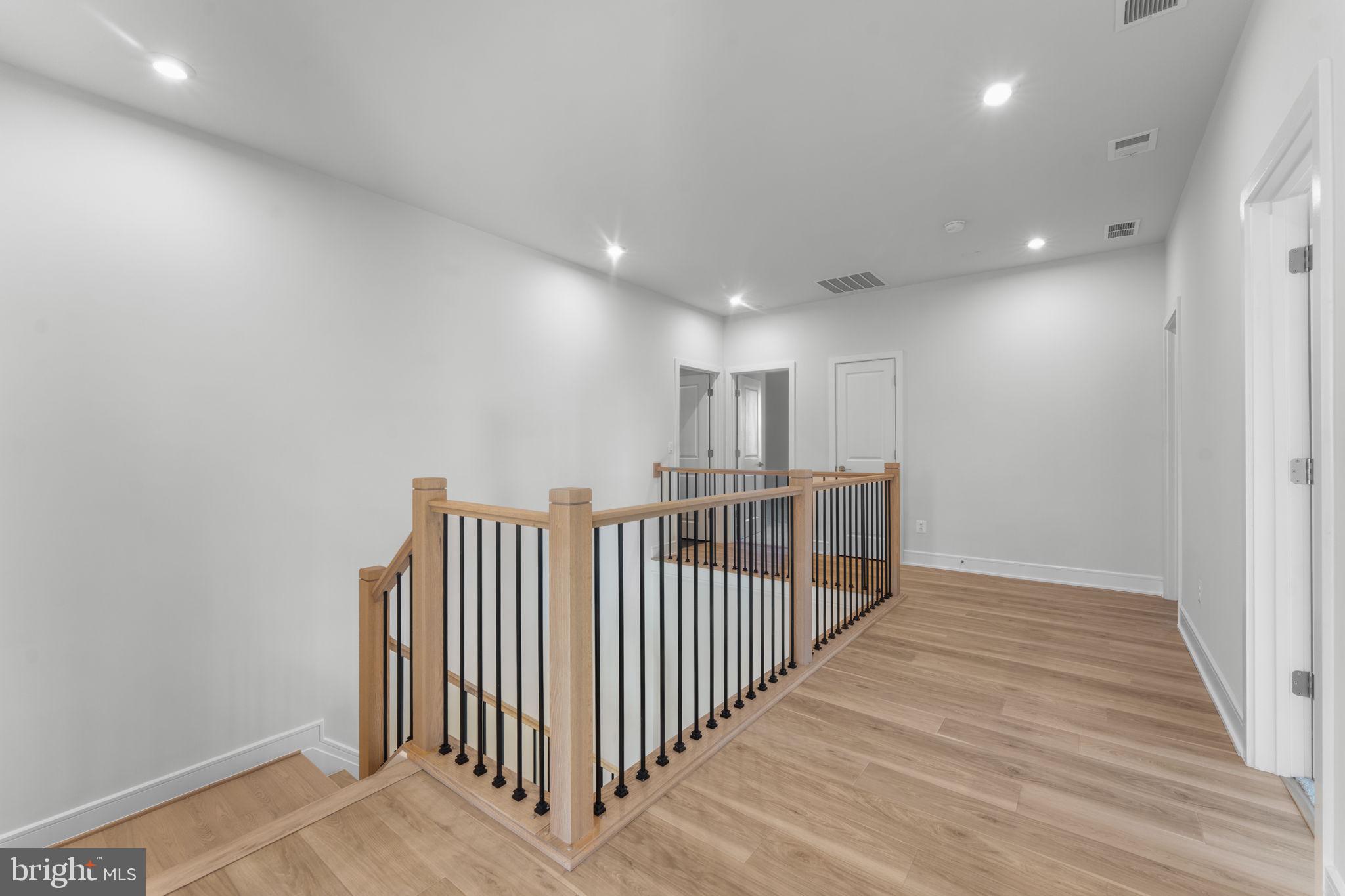 GLENMORE FARM - Residential