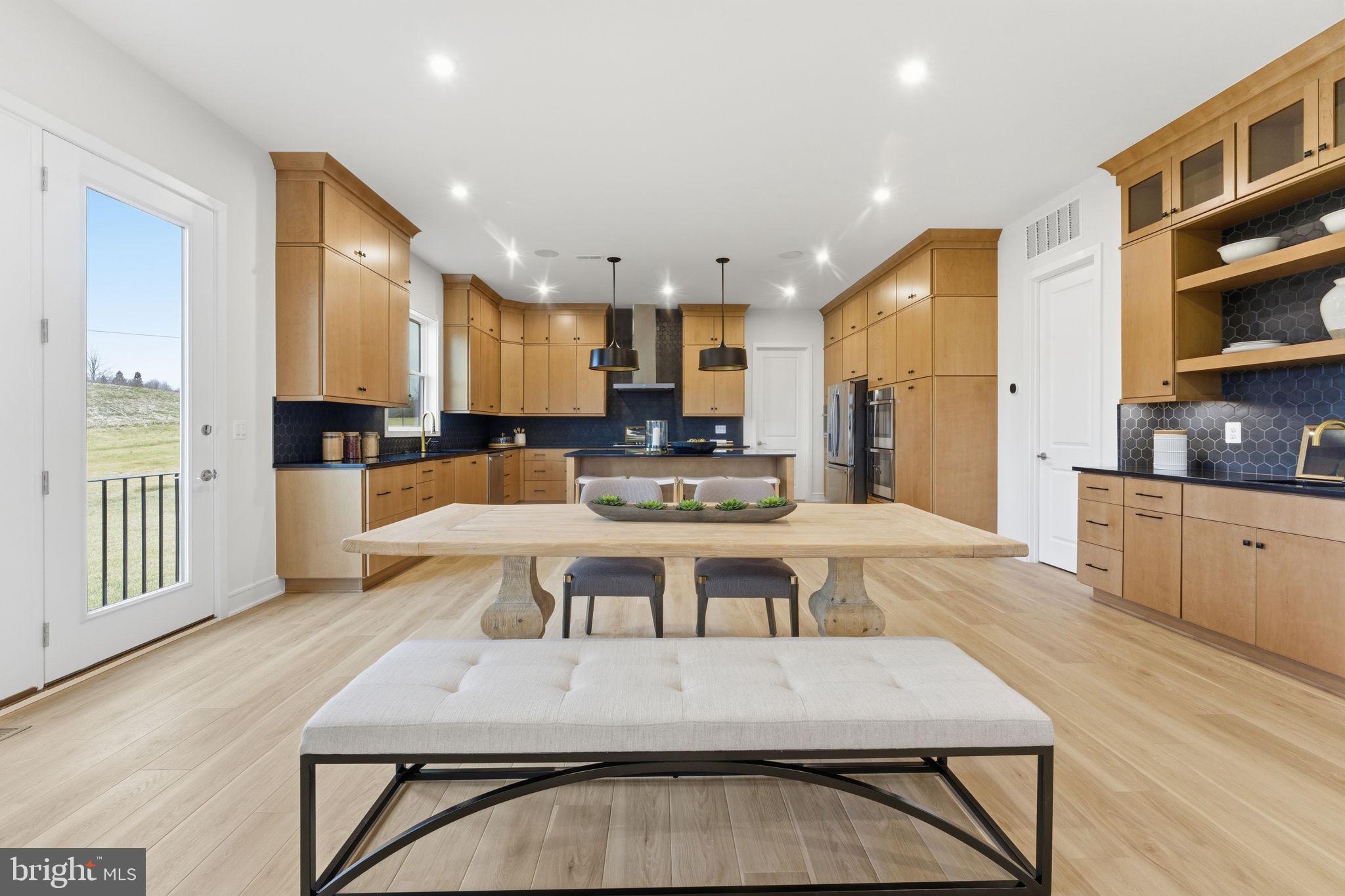 GLENMORE FARM - Residential