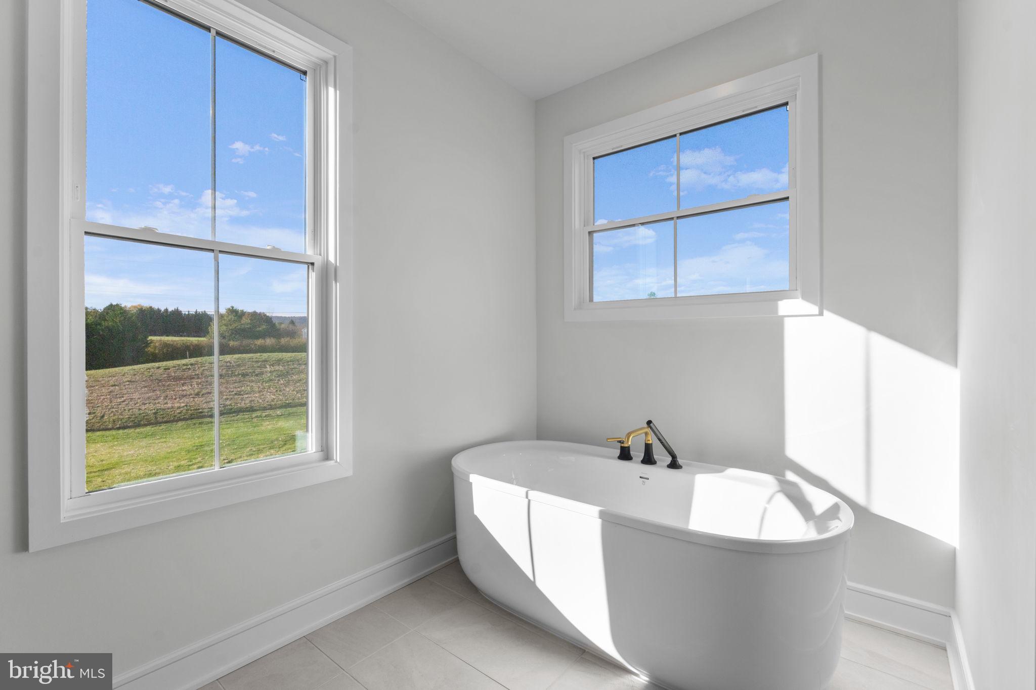 GLENMORE FARM - Residential