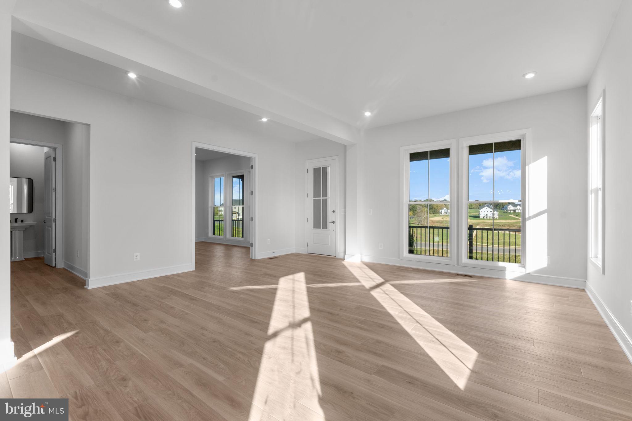 GLENMORE FARM - Residential