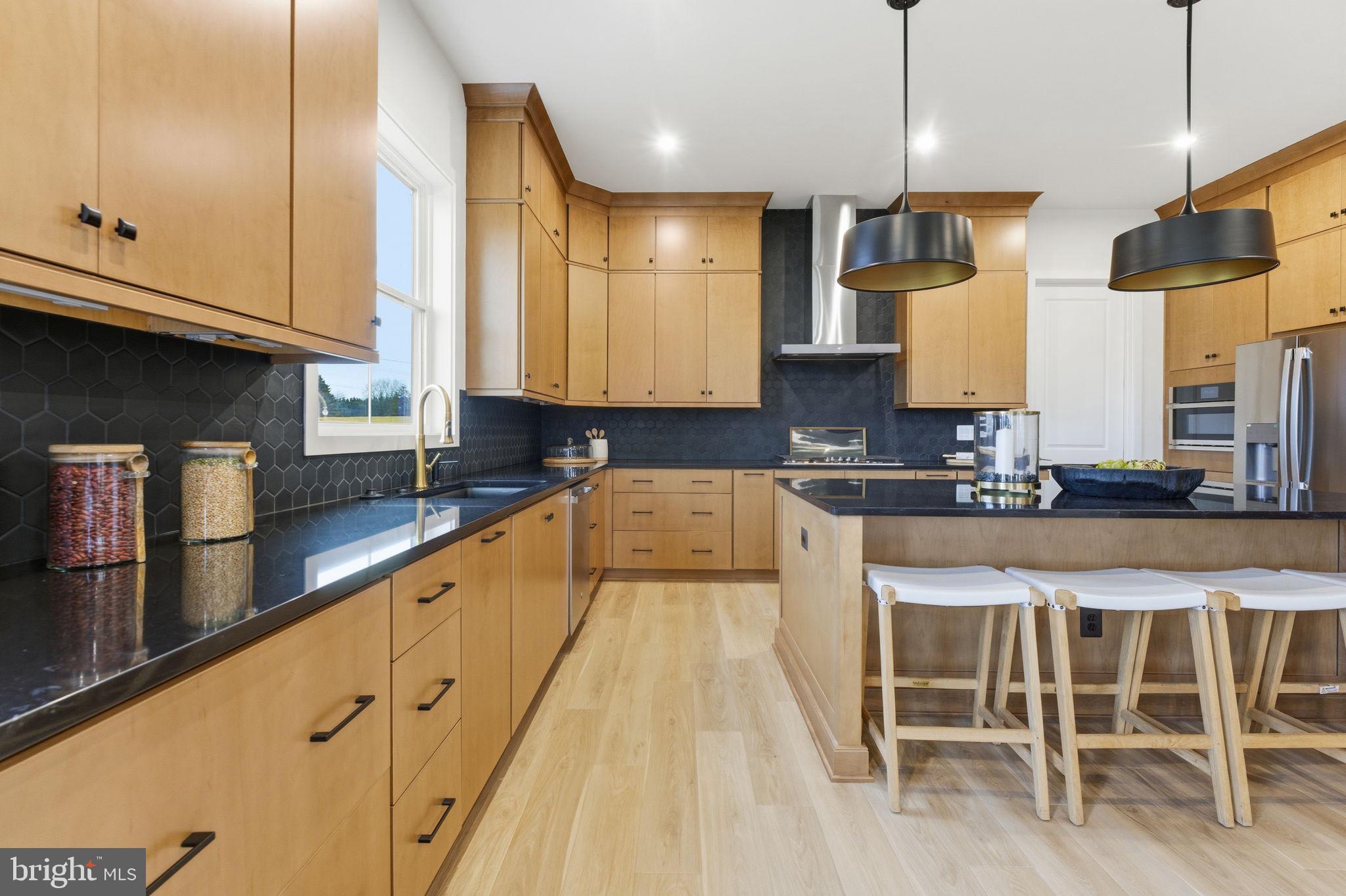 GLENMORE FARM - Residential