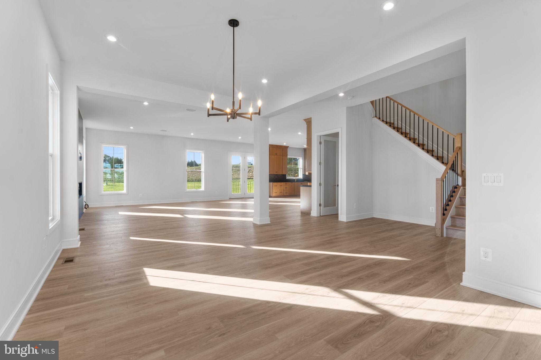 GLENMORE FARM - Residential