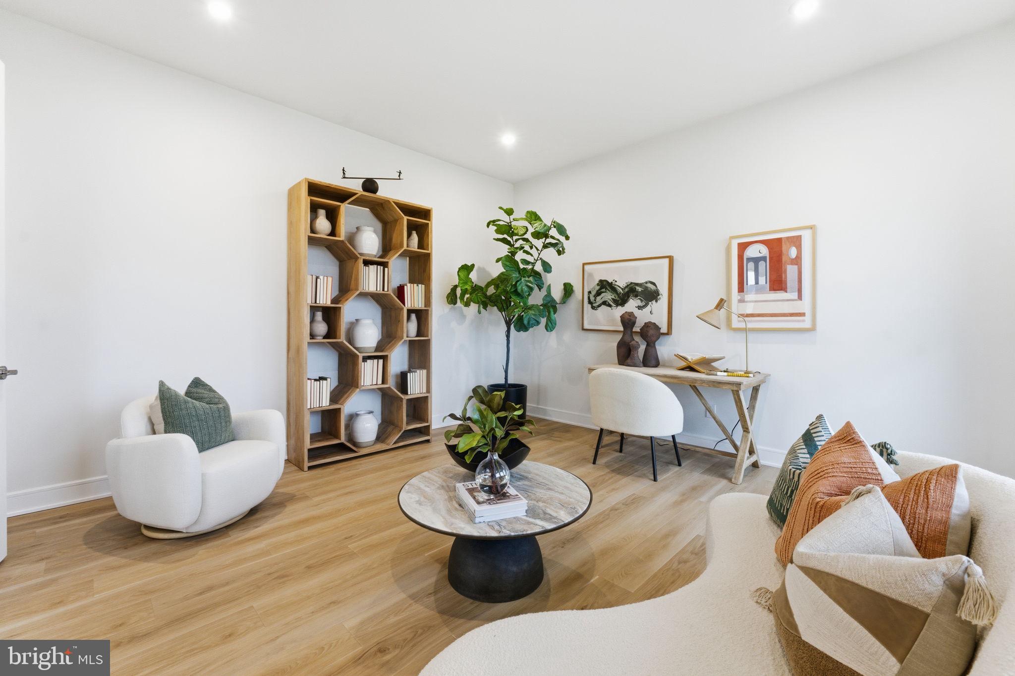 GLENMORE FARM - Residential