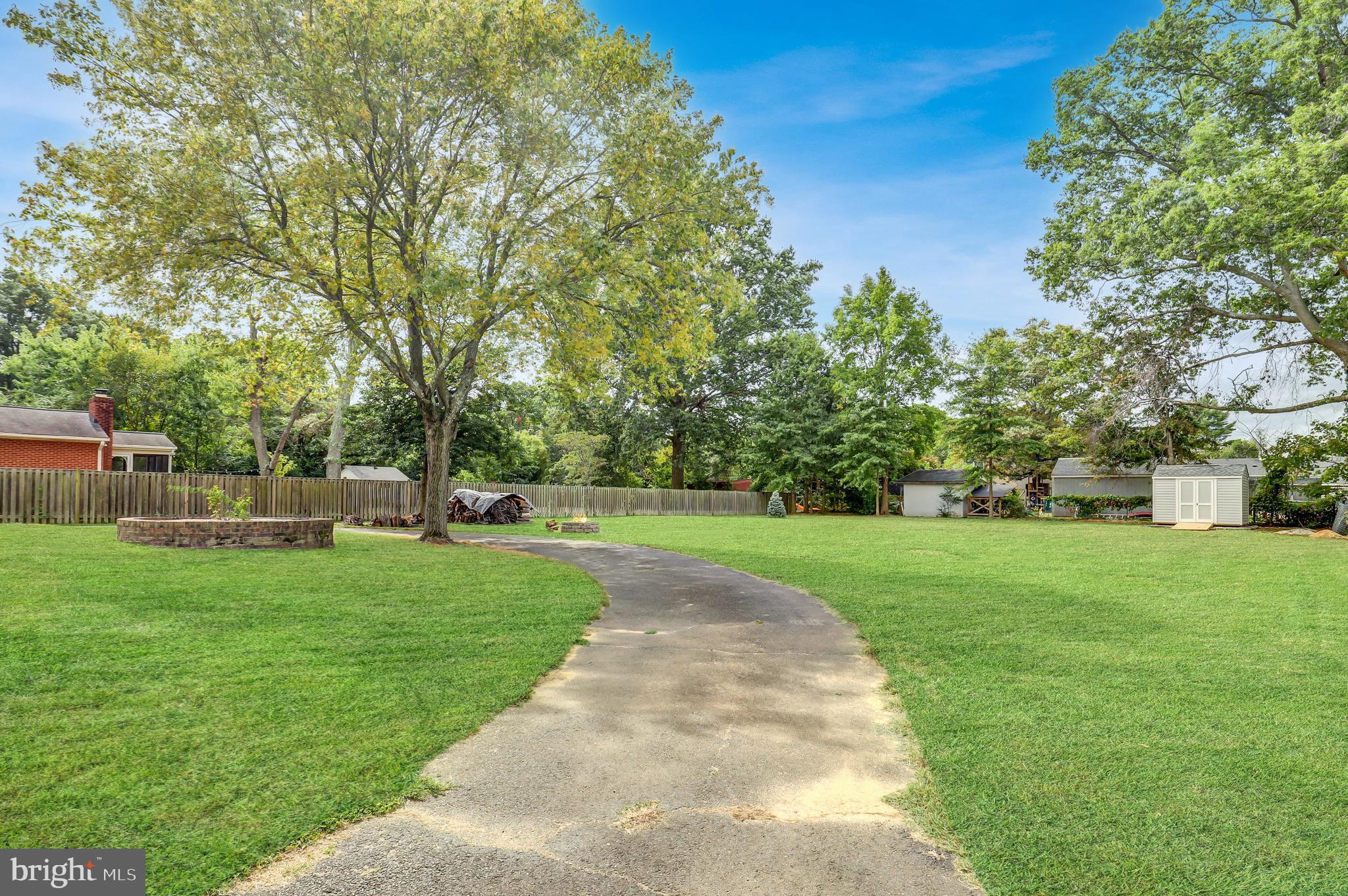 GROVETON HEIGHTS - Residential