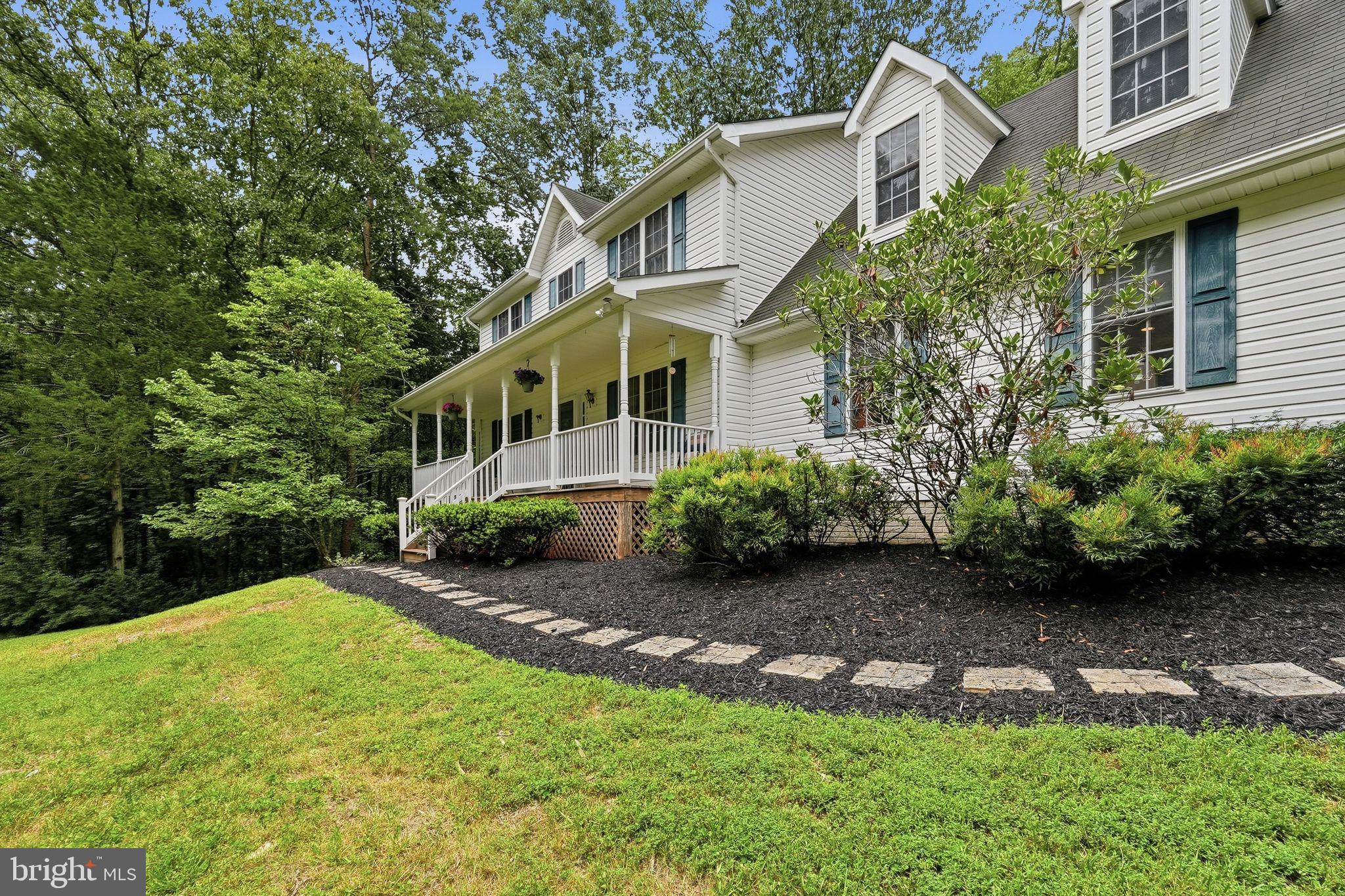 9088 WOODBROOK LANE