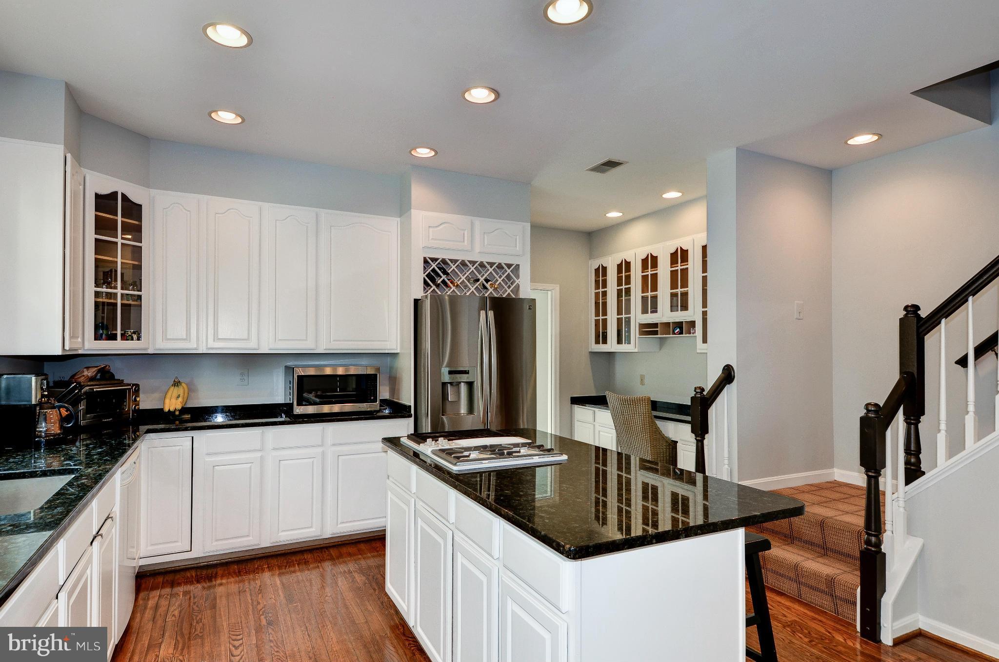 WILLOWS OF POTOMAC - Residential