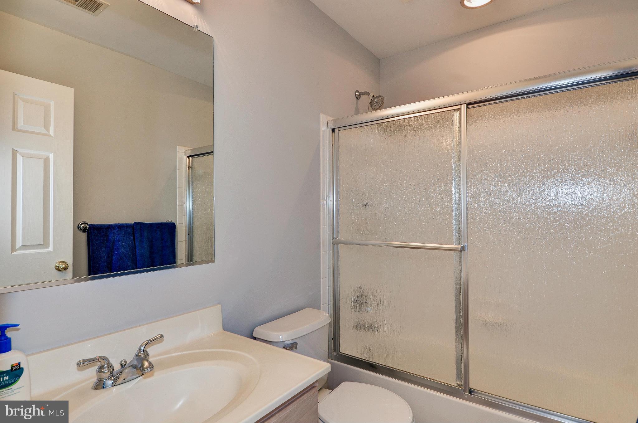 WILLOWS OF POTOMAC - Residential