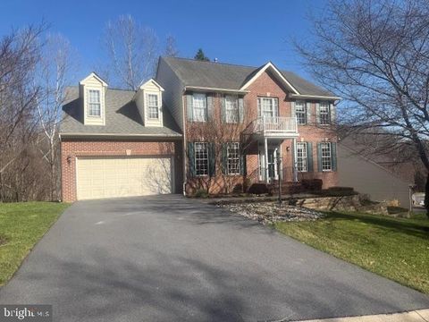 6824 CHERRY TREE COURT NEW MARKET MD 21774