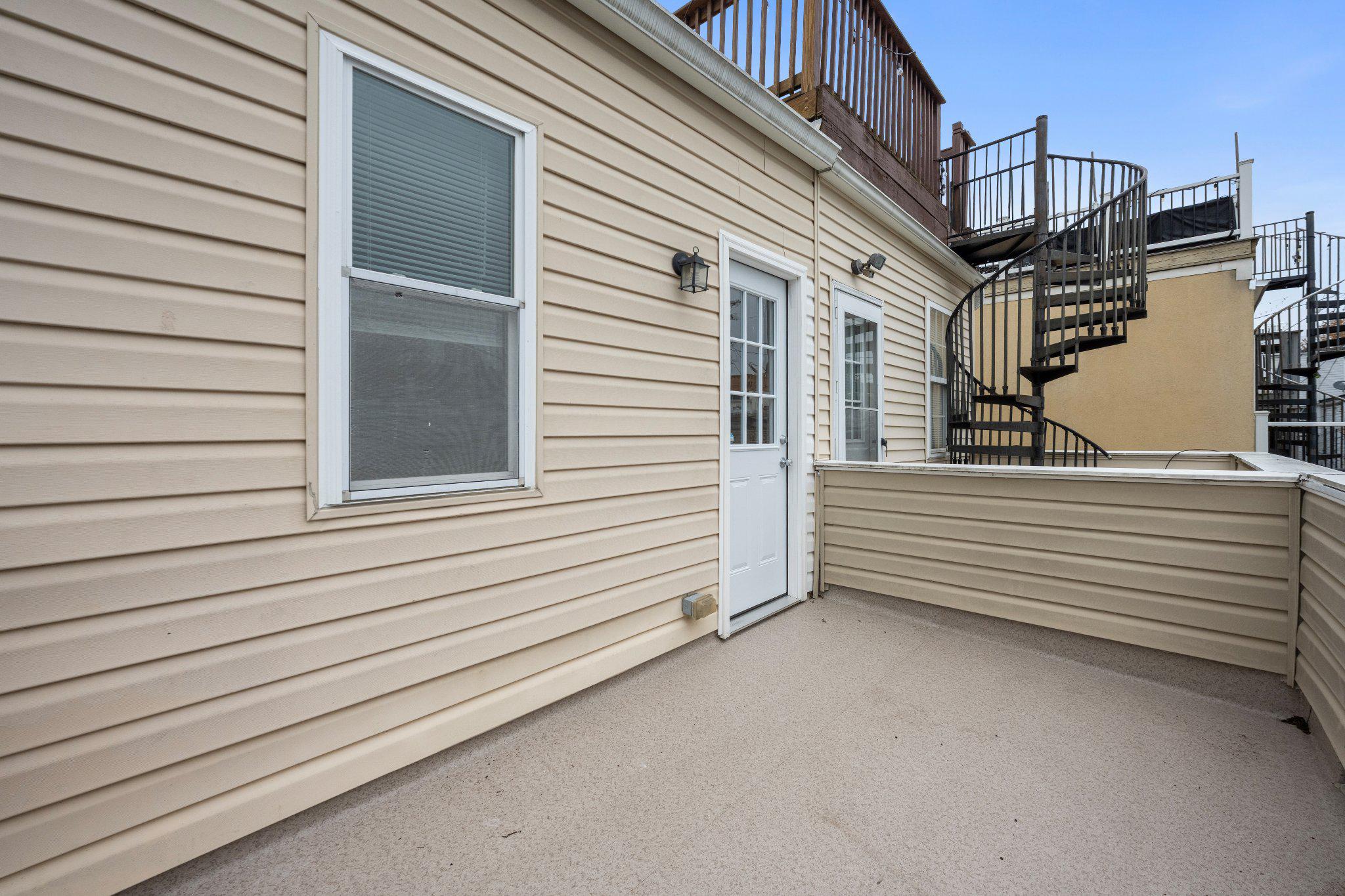 UPPER FELLS POINT - Residential