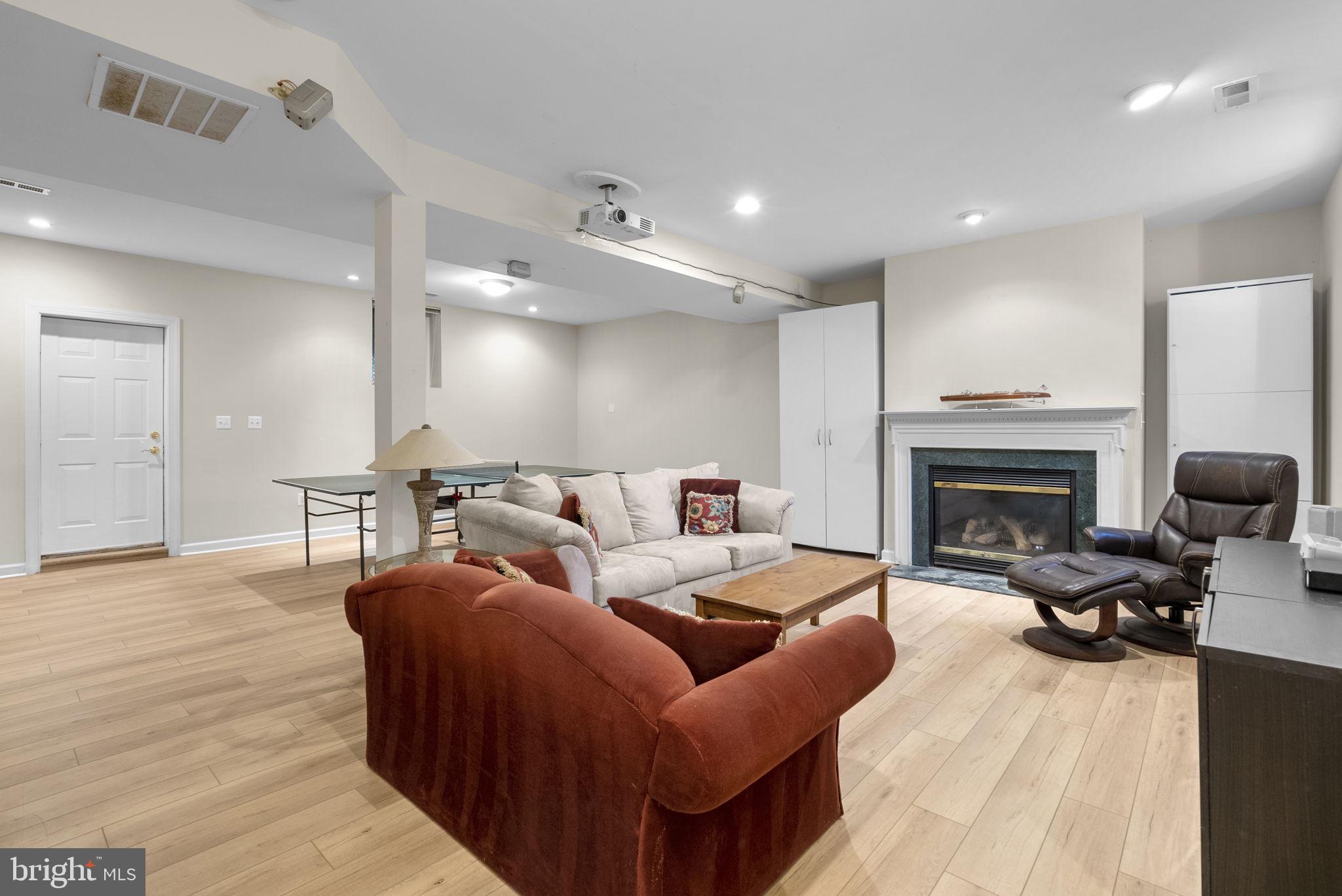 SHORE ACRES - Residential