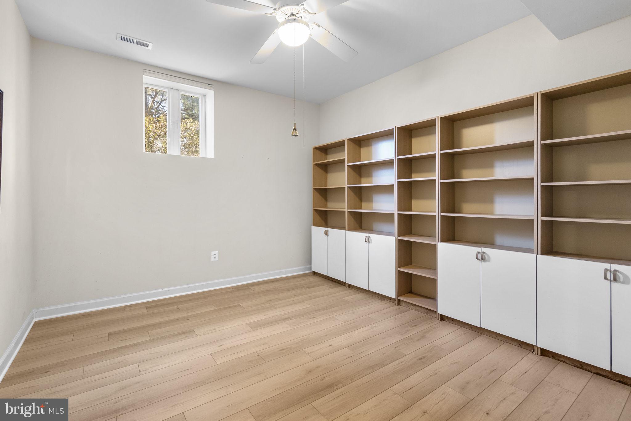 SHORE ACRES - Residential