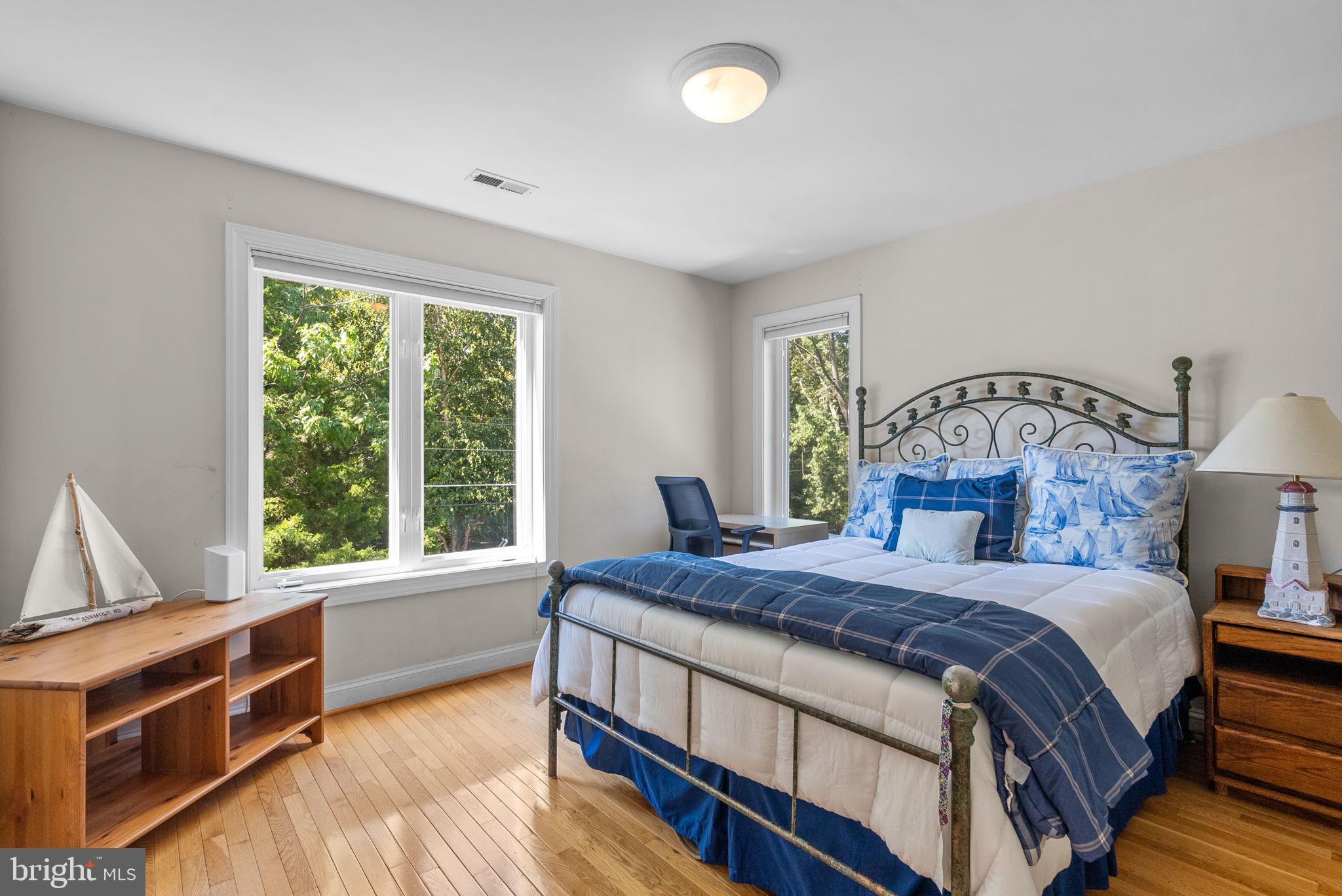 SHORE ACRES - Residential