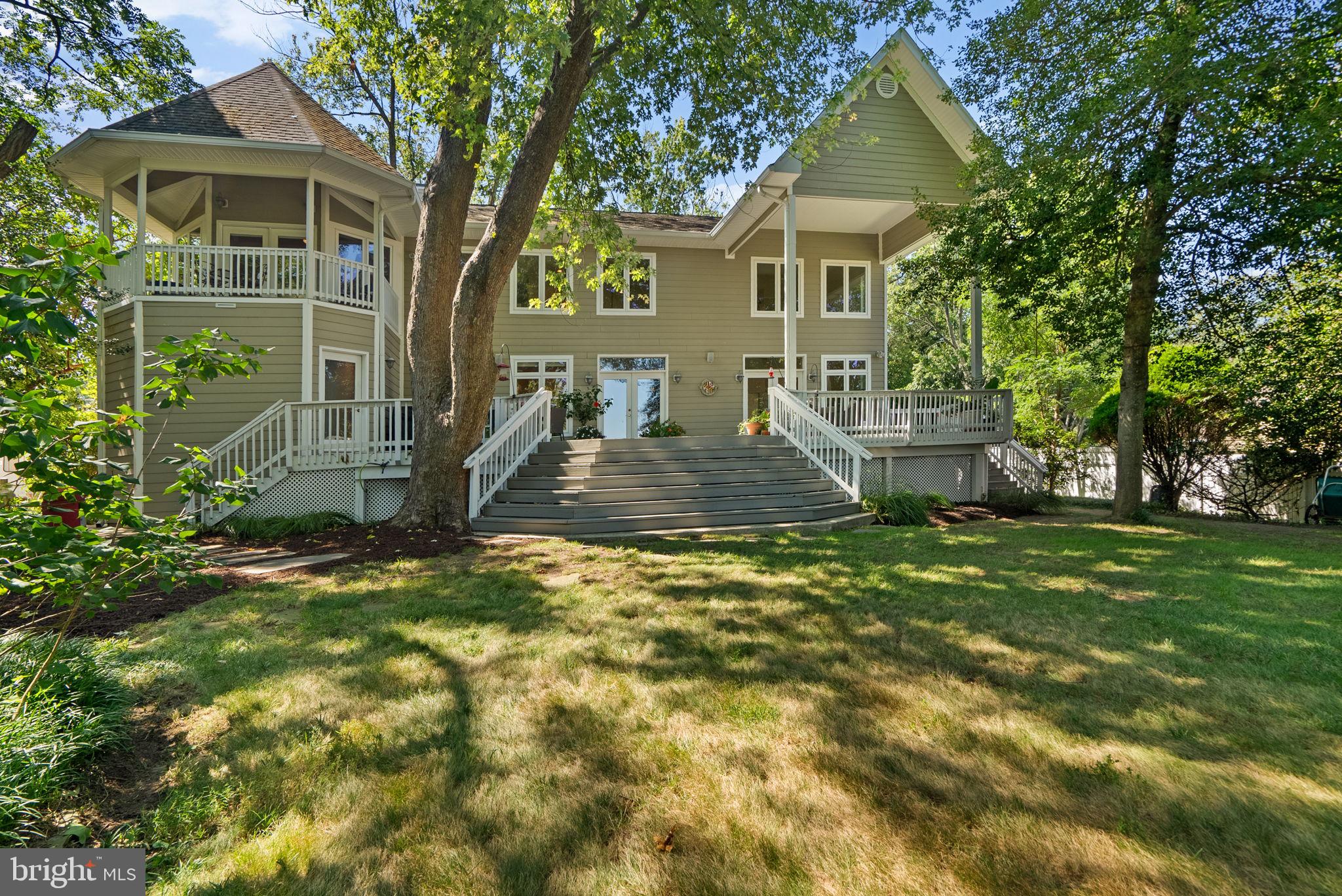 SHORE ACRES - Residential