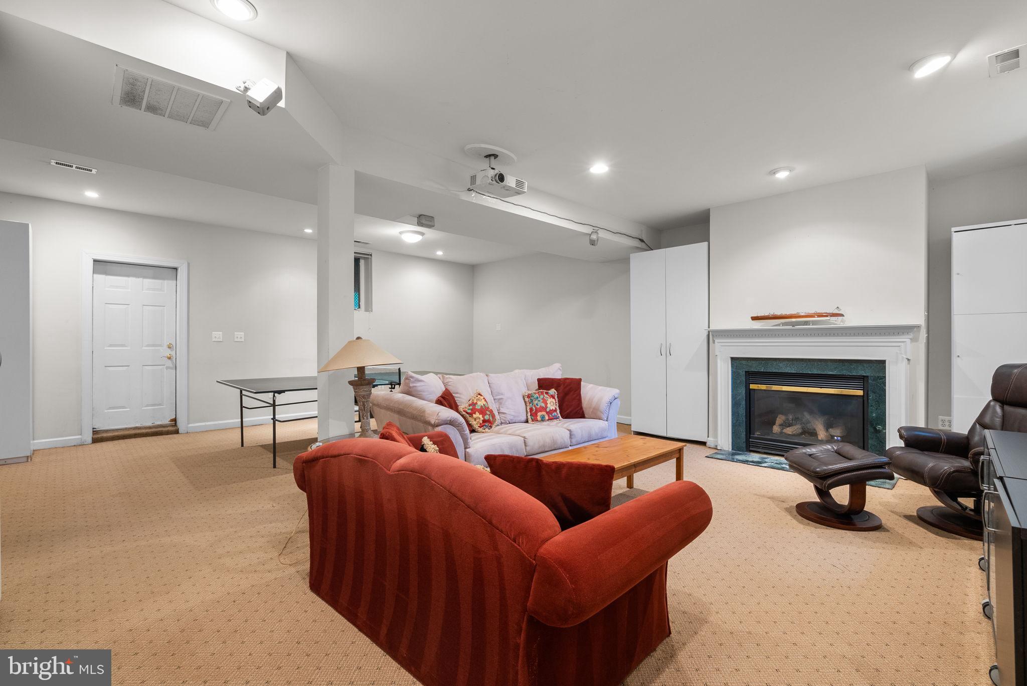 SHORE ACRES - Residential