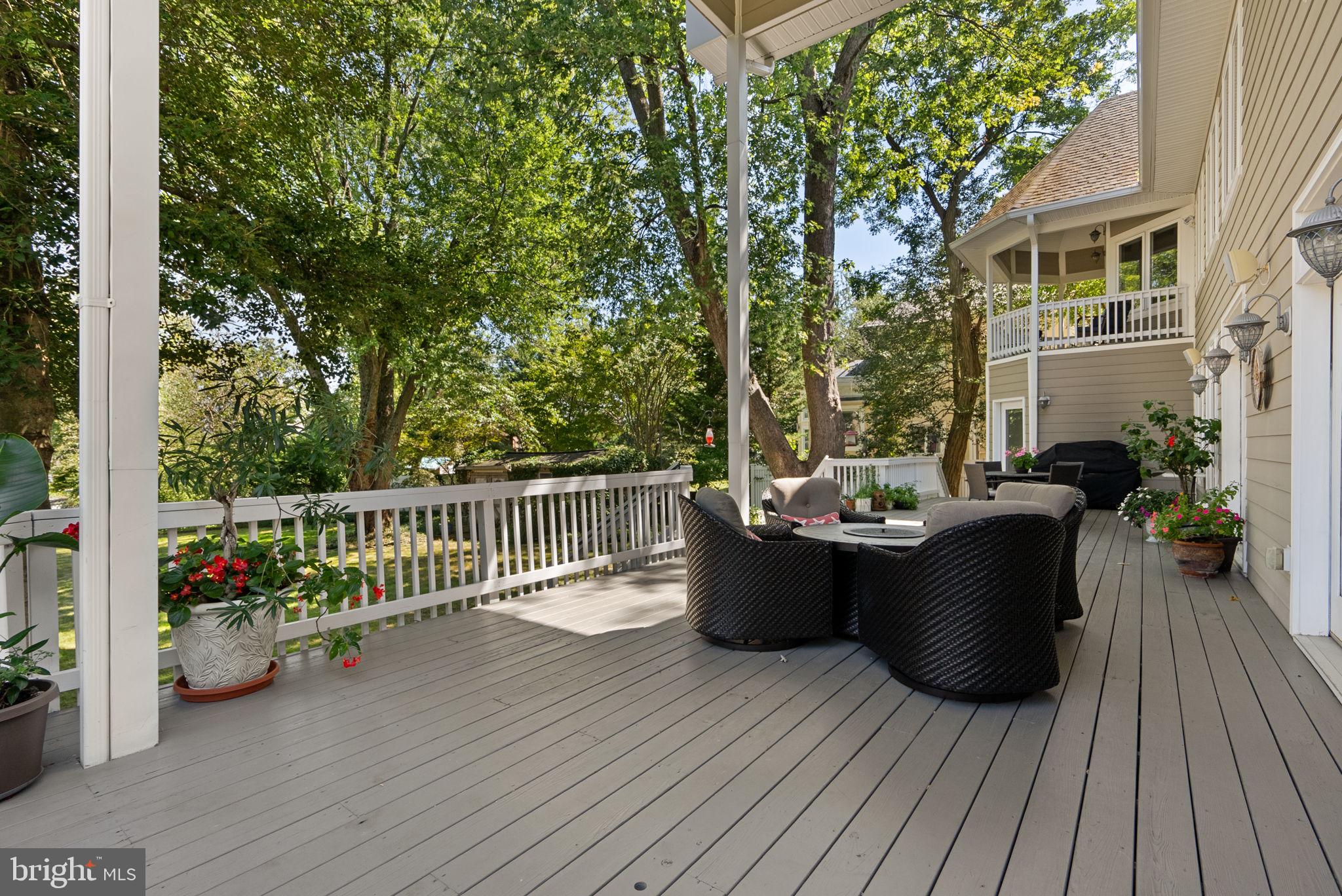 SHORE ACRES - Residential